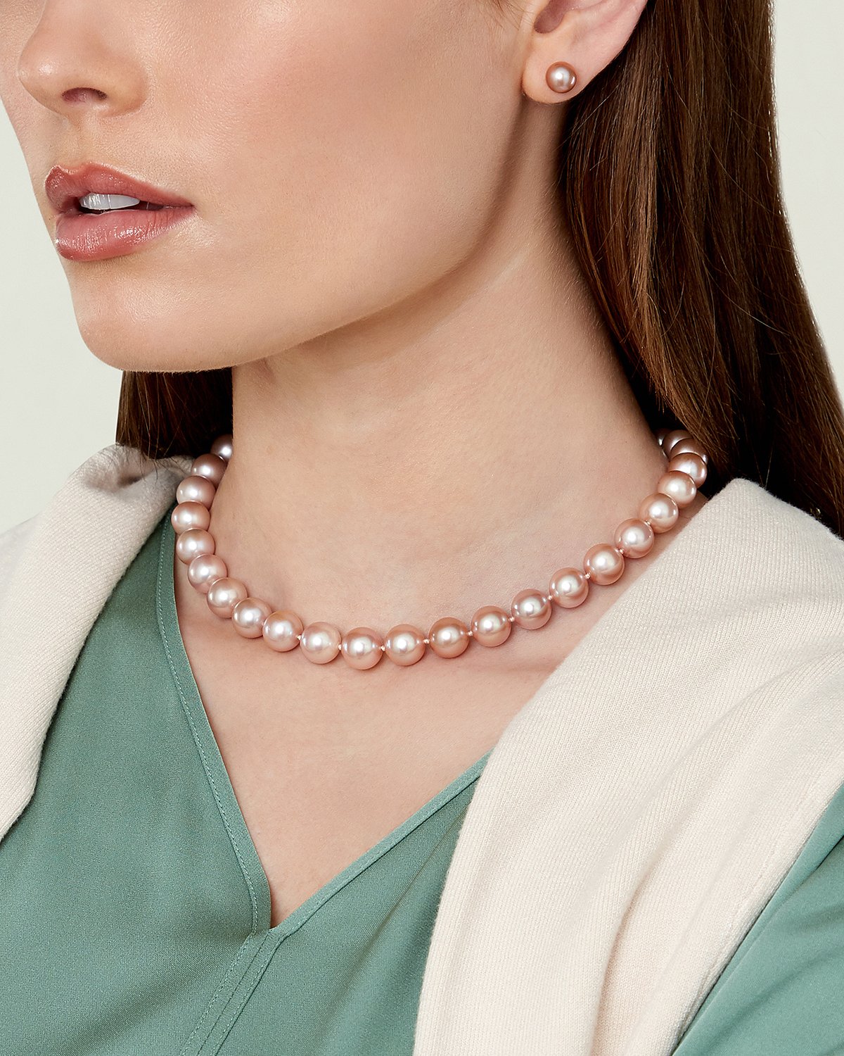 Pink Freshwater Pearl Necklace in AAA Quality 2