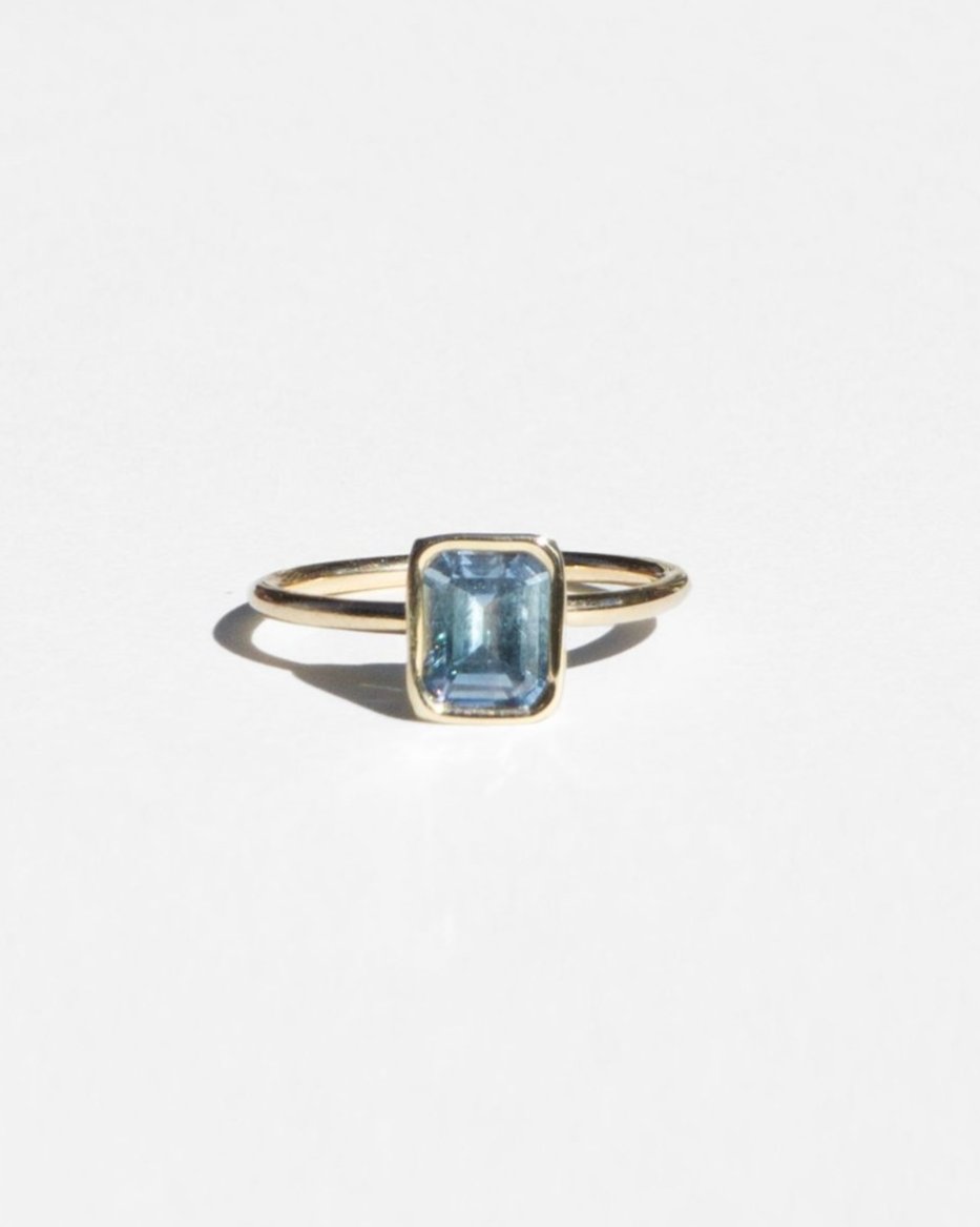 Vivid Blue Sapphire Floating Ring in 14K Gold