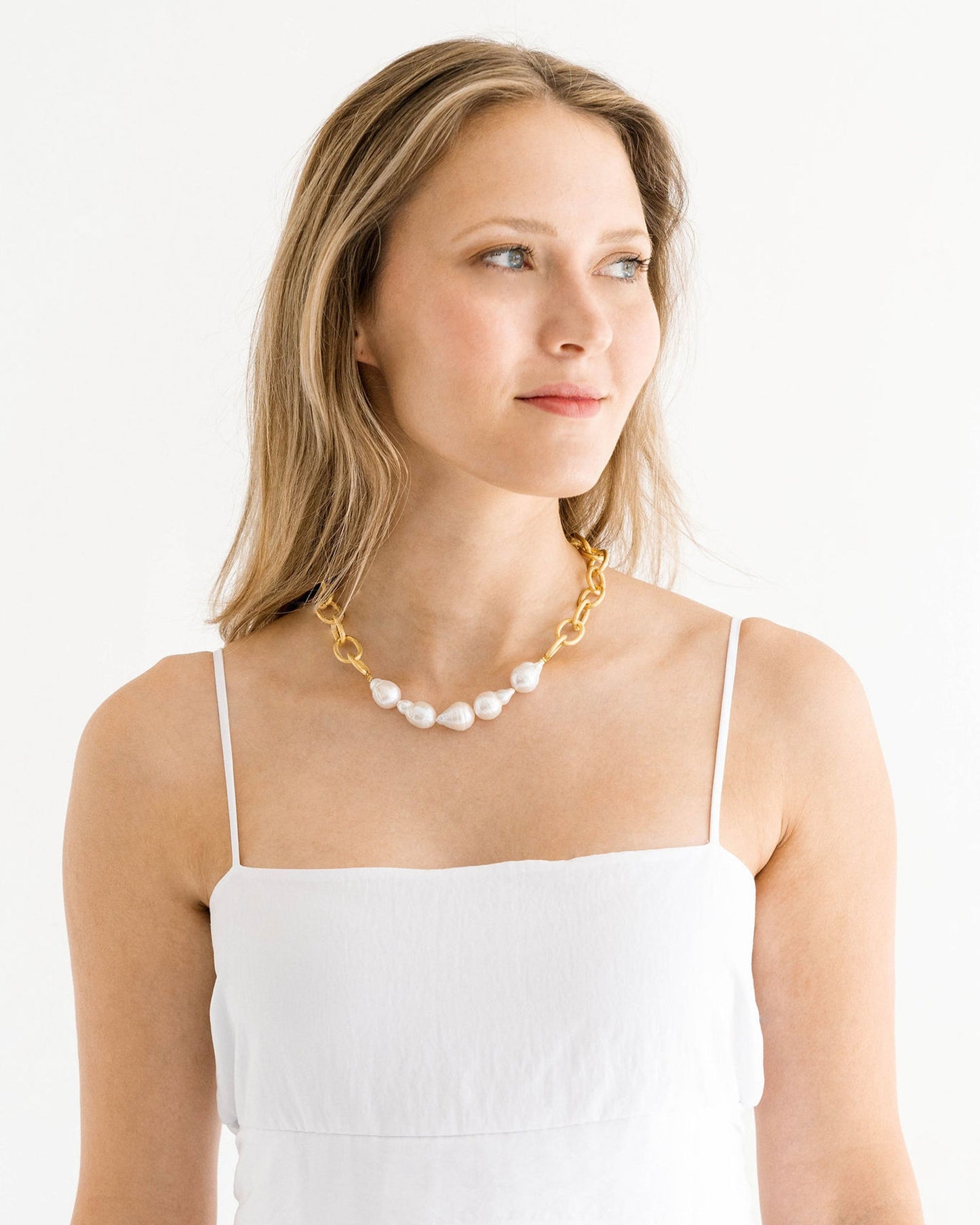 Elegant Baroque Pearl Chain Necklace Design 1