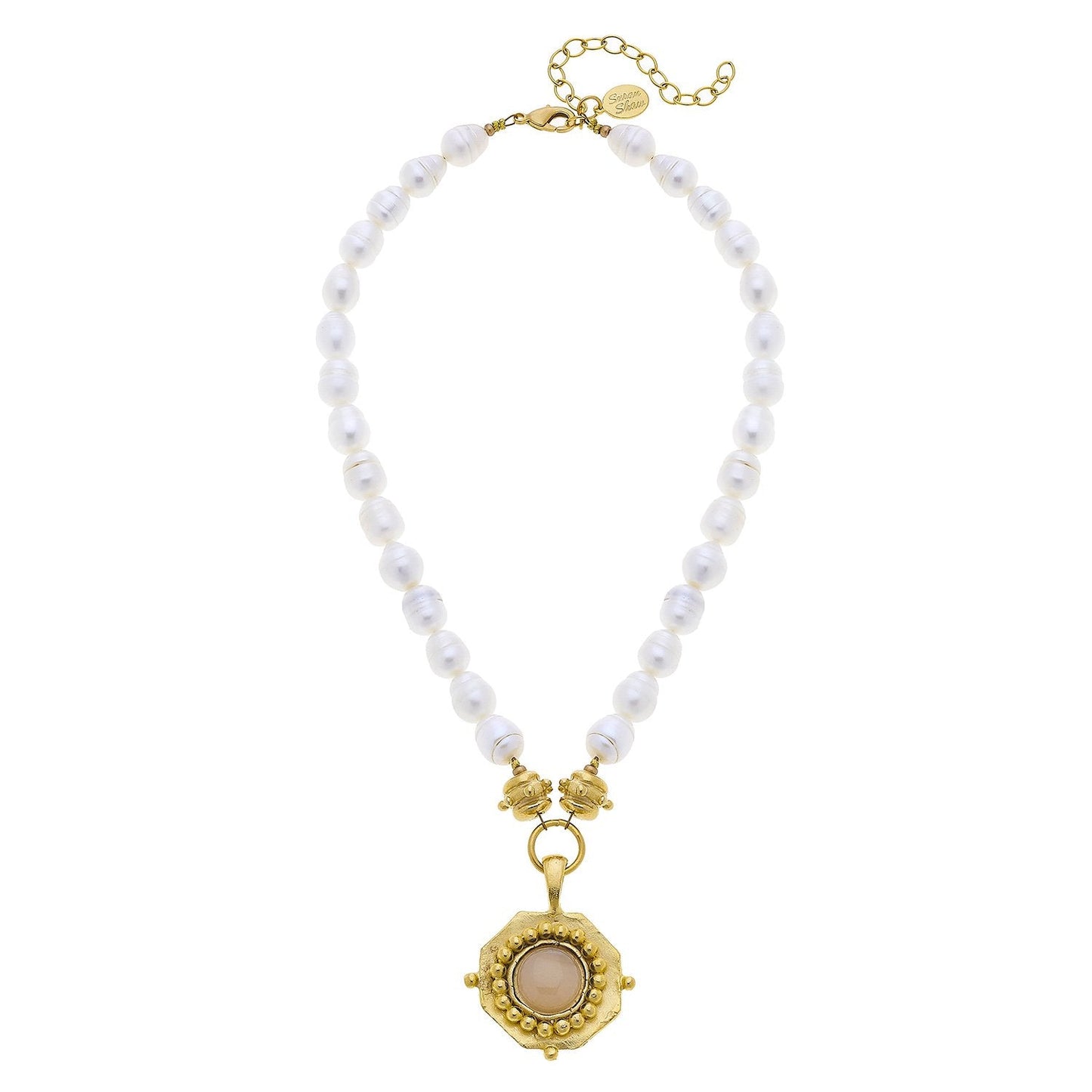 Elegant Pearl Necklace in Classic Style 2