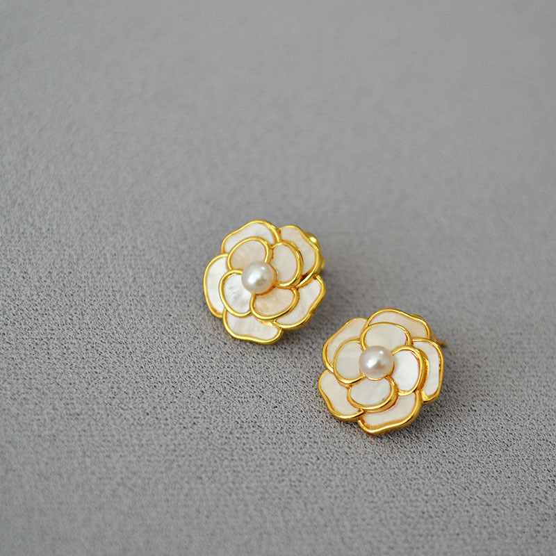 Camellia Pearl Earrings