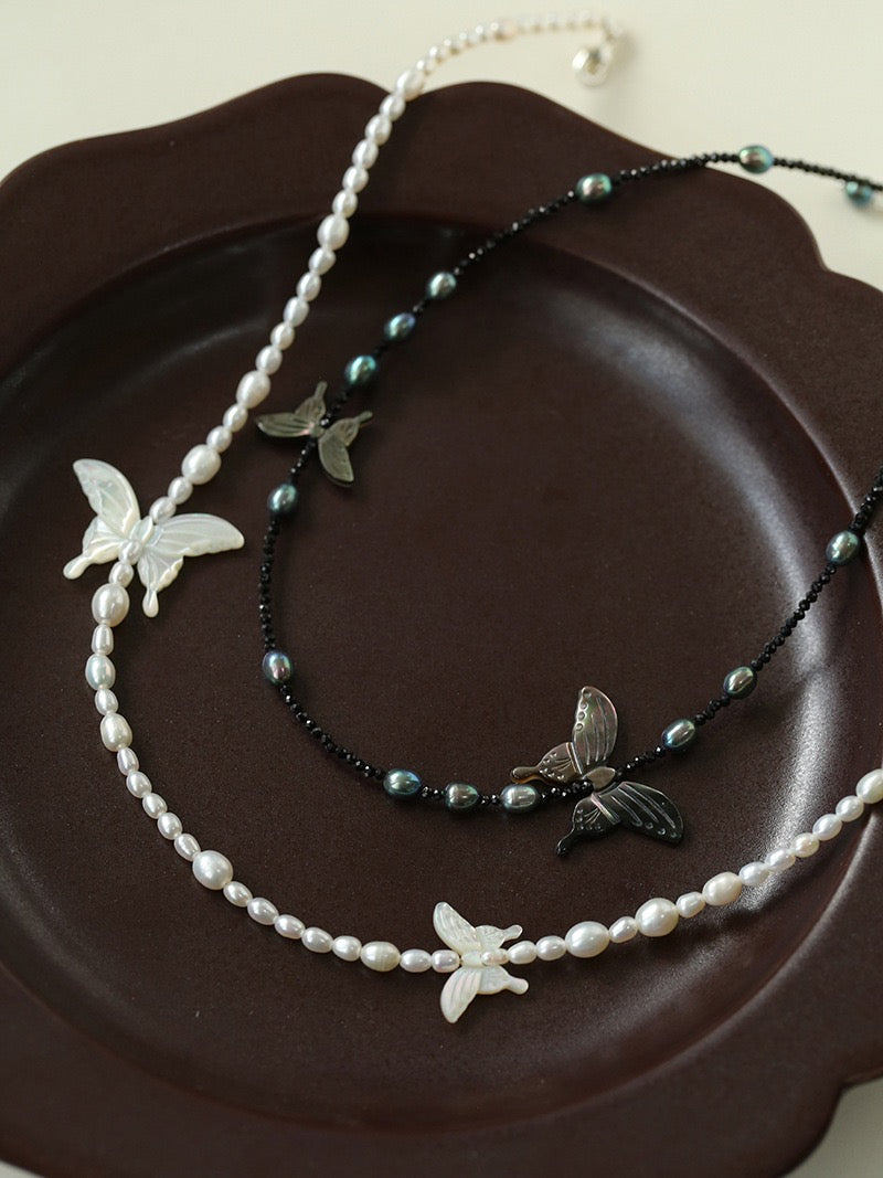 Butterfly Pearl and Shell Necklace in Black and White