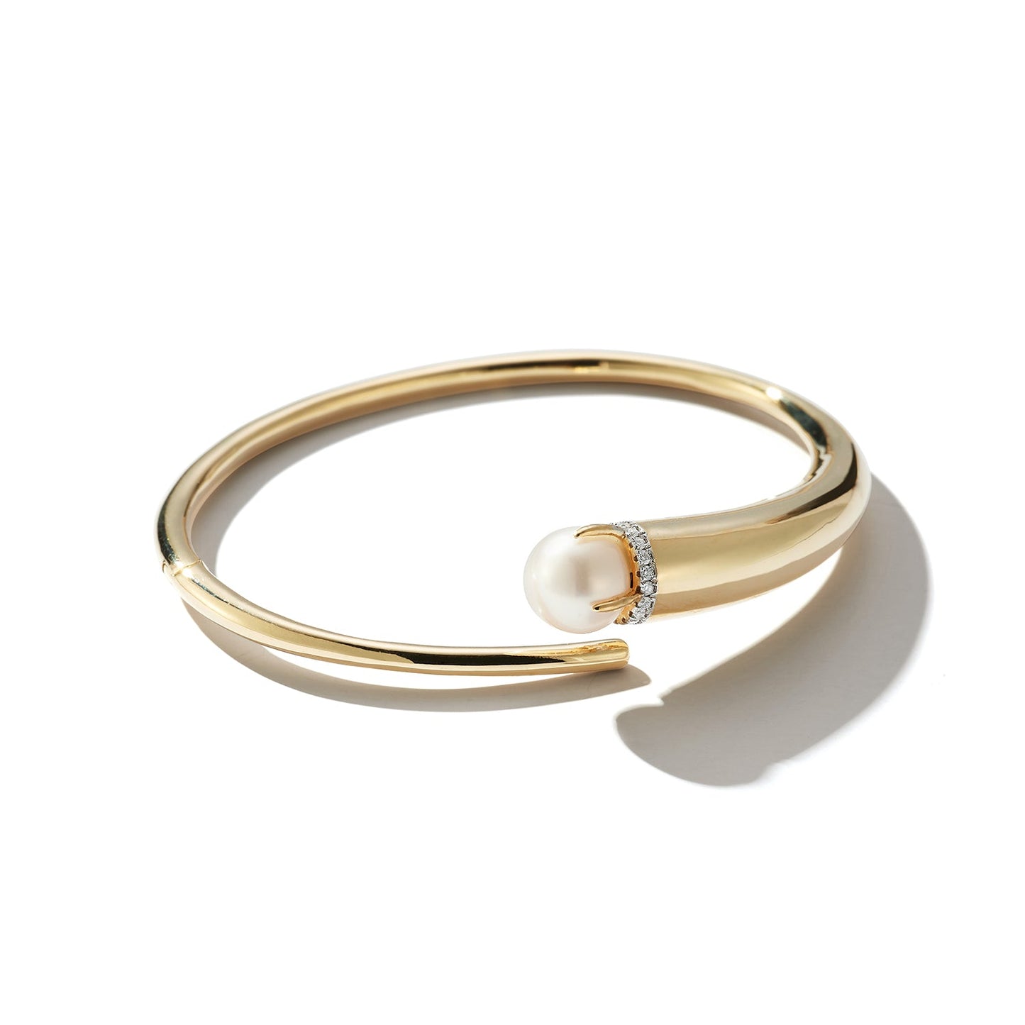 14kt Gold Pearl Cornucopia Bracelet