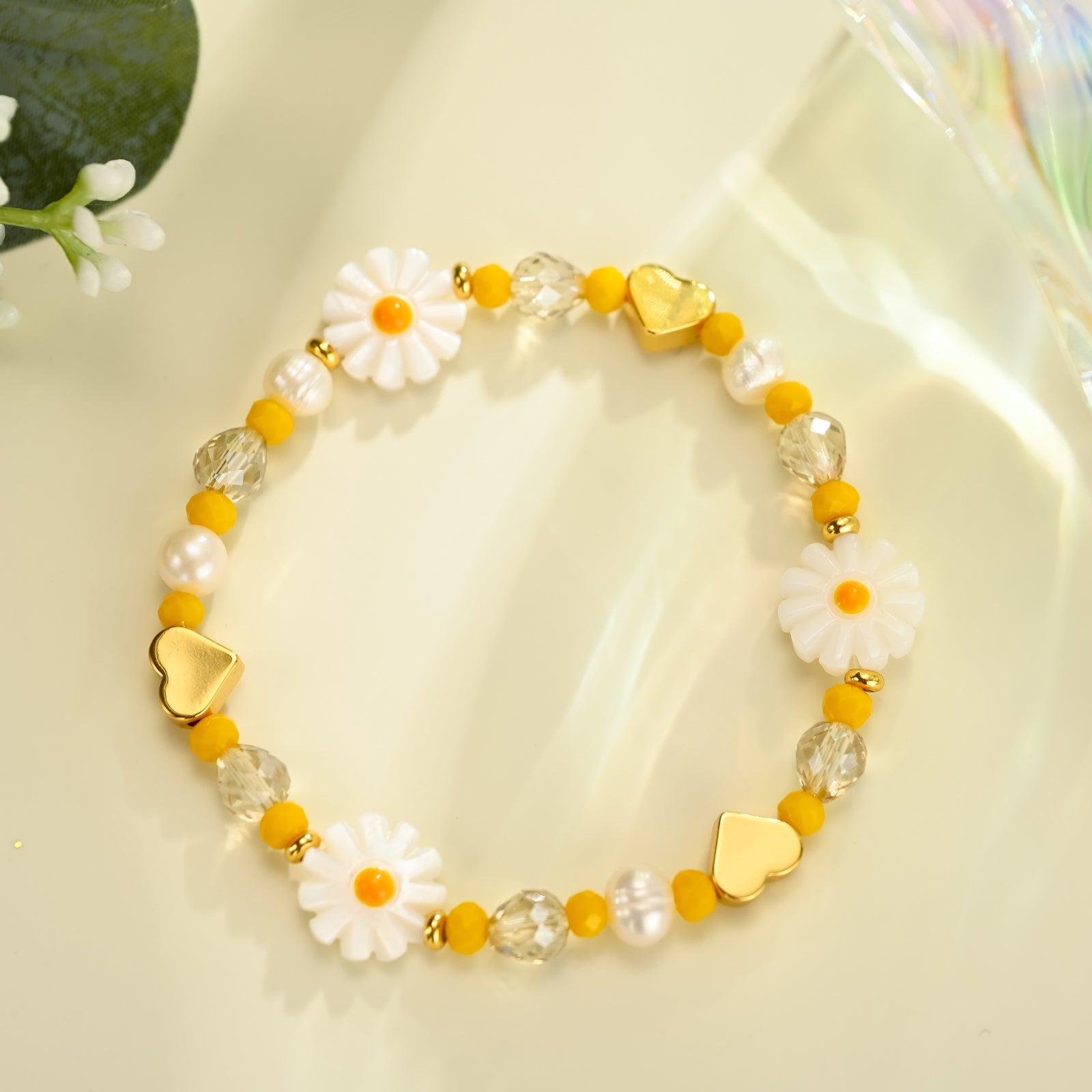 Gold Heart Daisy Beaded Bracelet