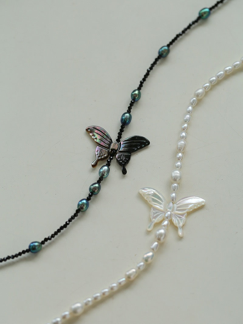 Butterfly Pearl and Shell Necklace in Black and White