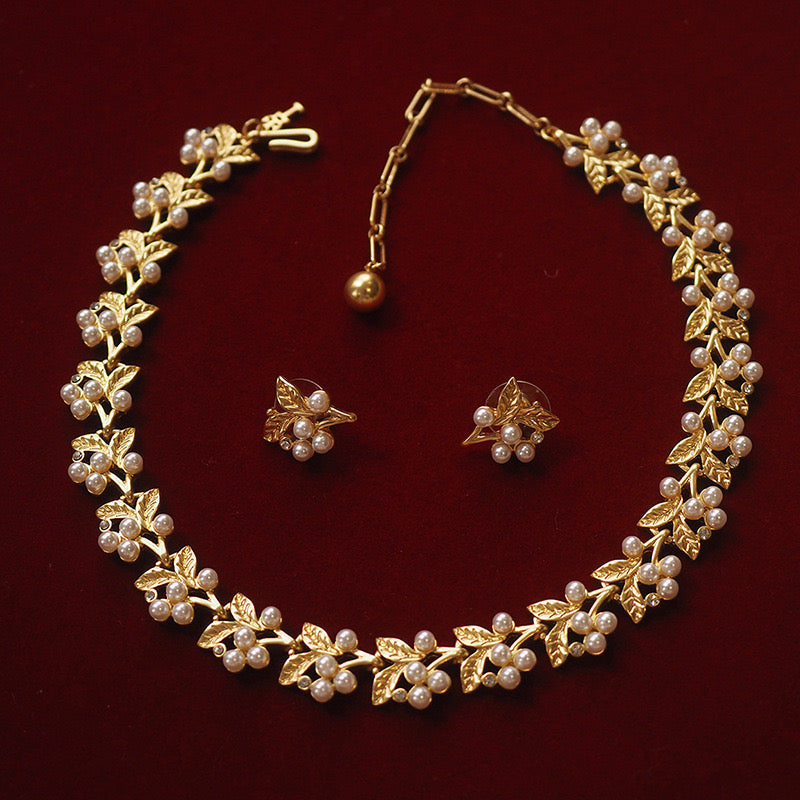 Vintage Royal Leaf and Pearl Earrings & Necklace Set