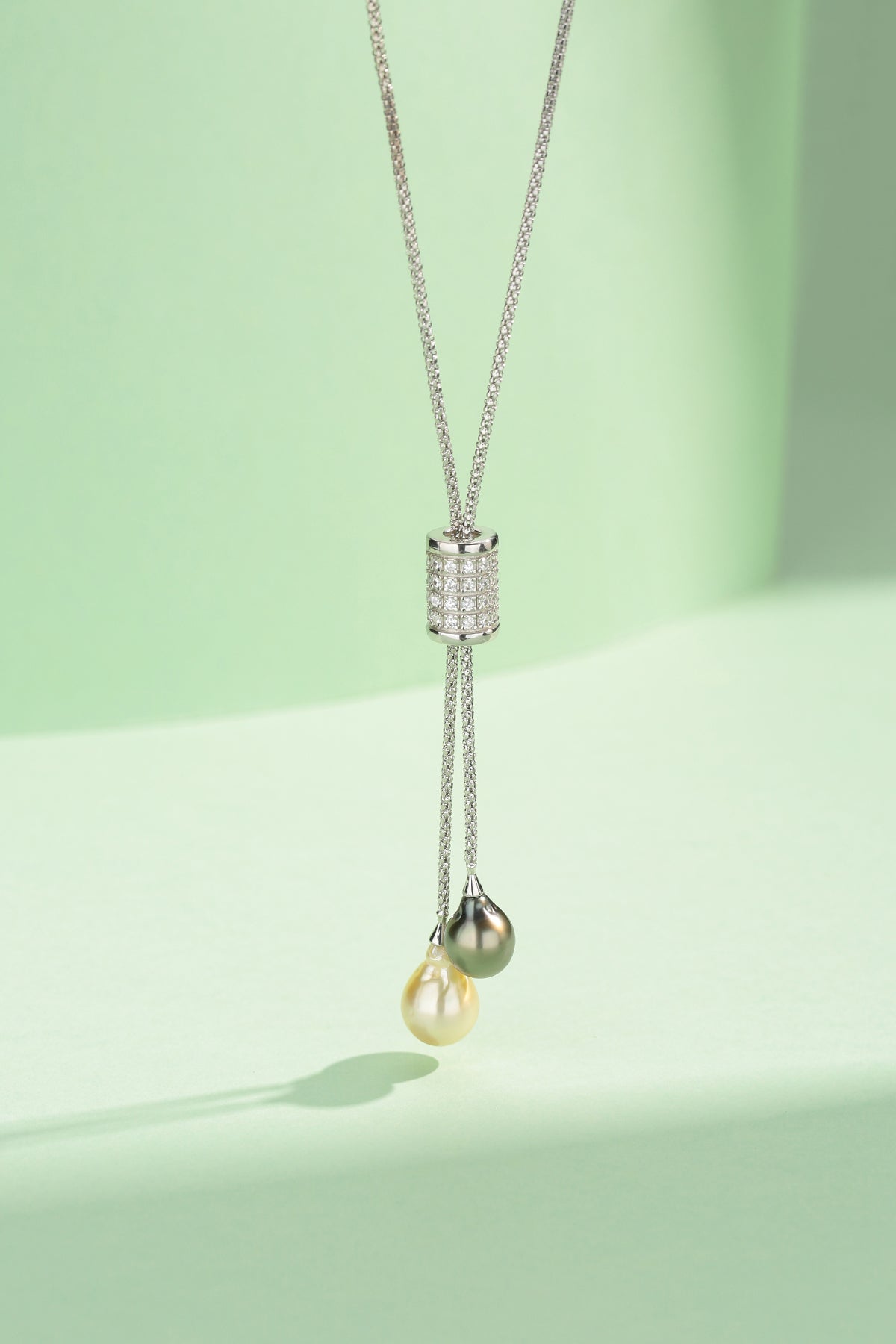 Double Pearl Pendant Necklace in 9-11mm Size