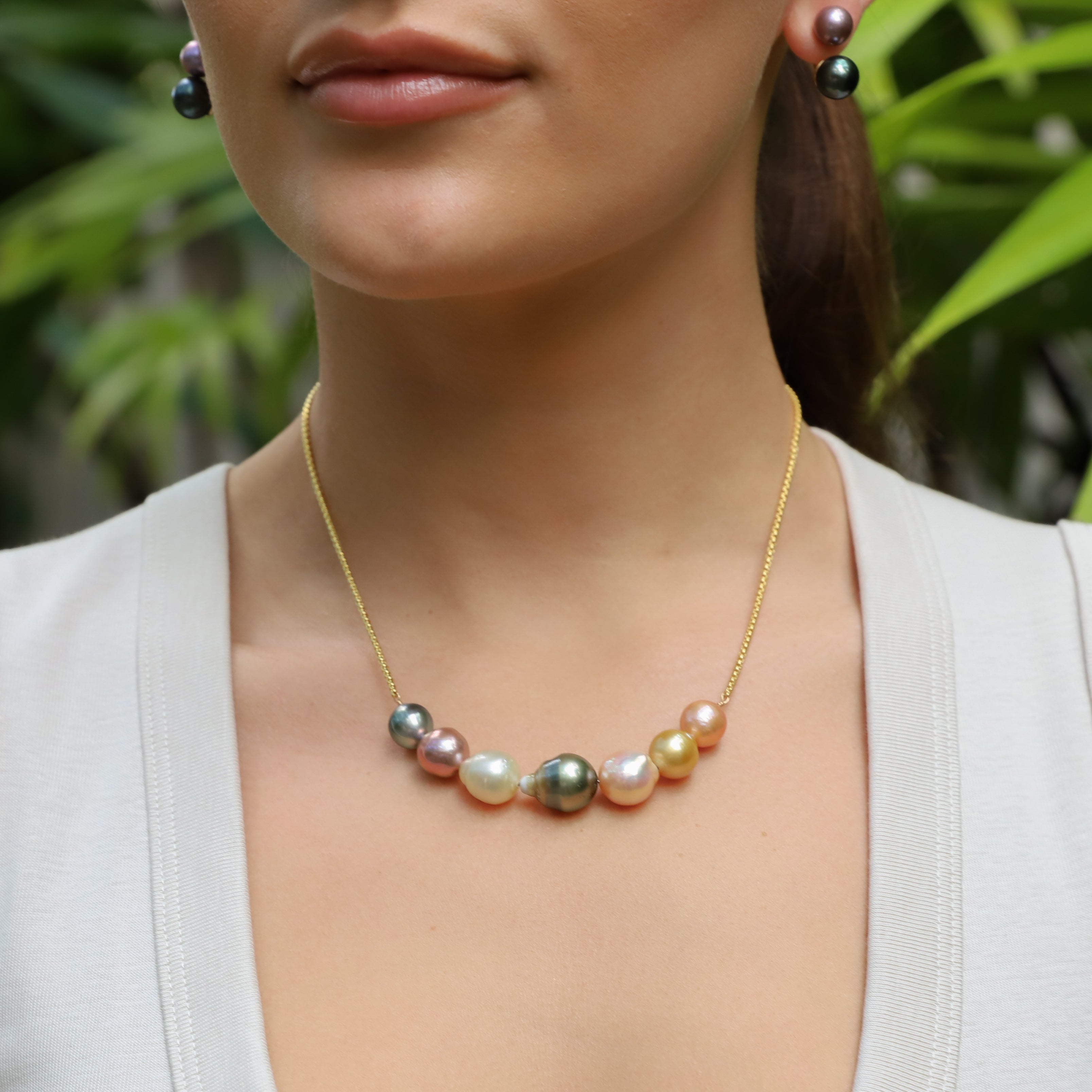 Napali Rainbow Pearl Necklace