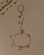 PAMELIA Hand Chain