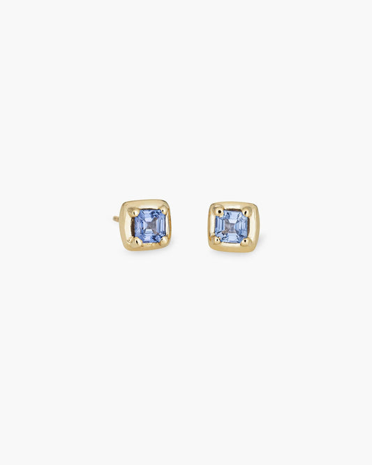 Square Silver Stud Earrings with Sleek Design