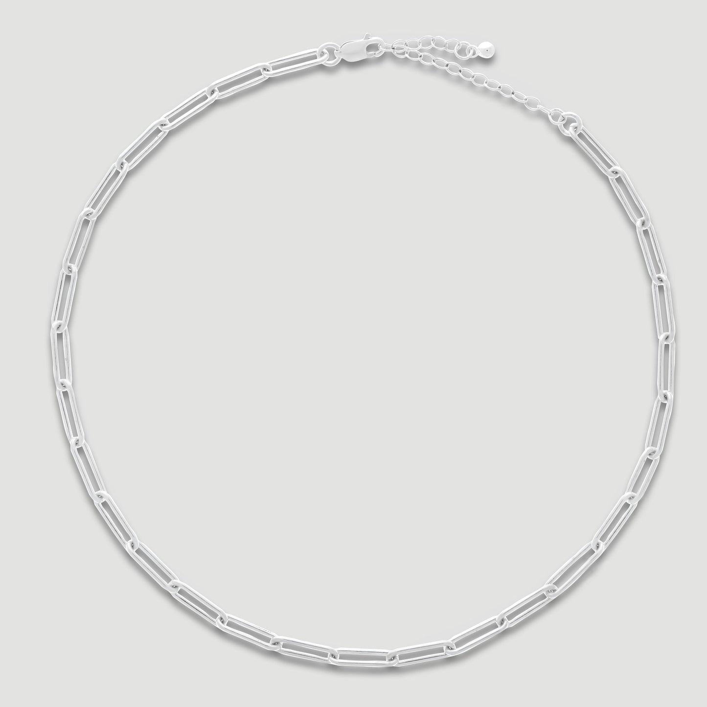 Chunky Paperclip Choker Necklace in Stylish Design