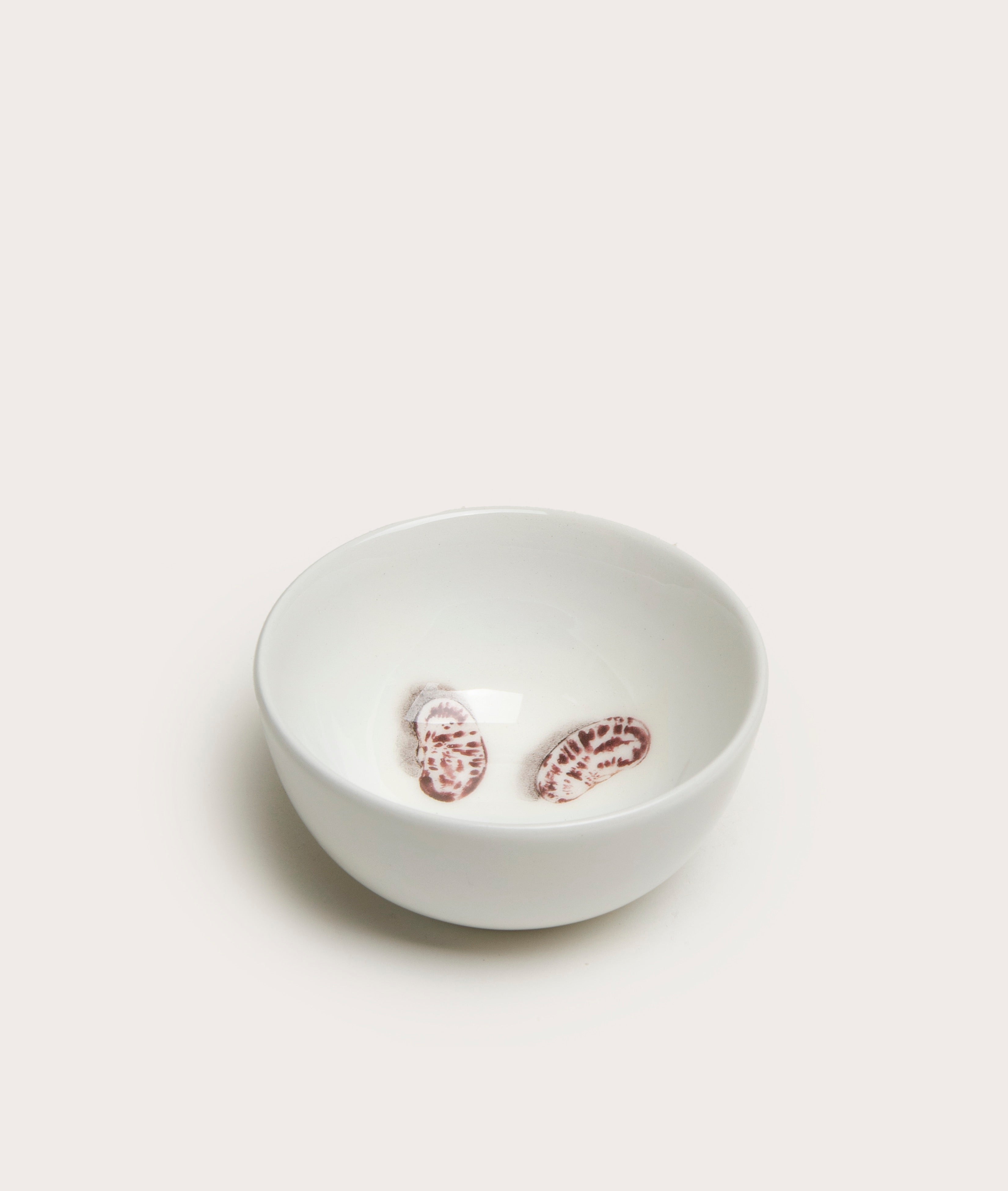 Tiny Bowl, Bean Trompe L'oeil