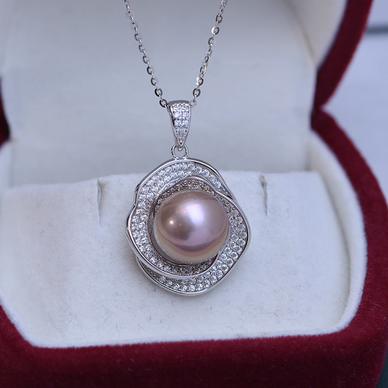 Freshwater Pearl Floral Pendant in 11-12mm Size