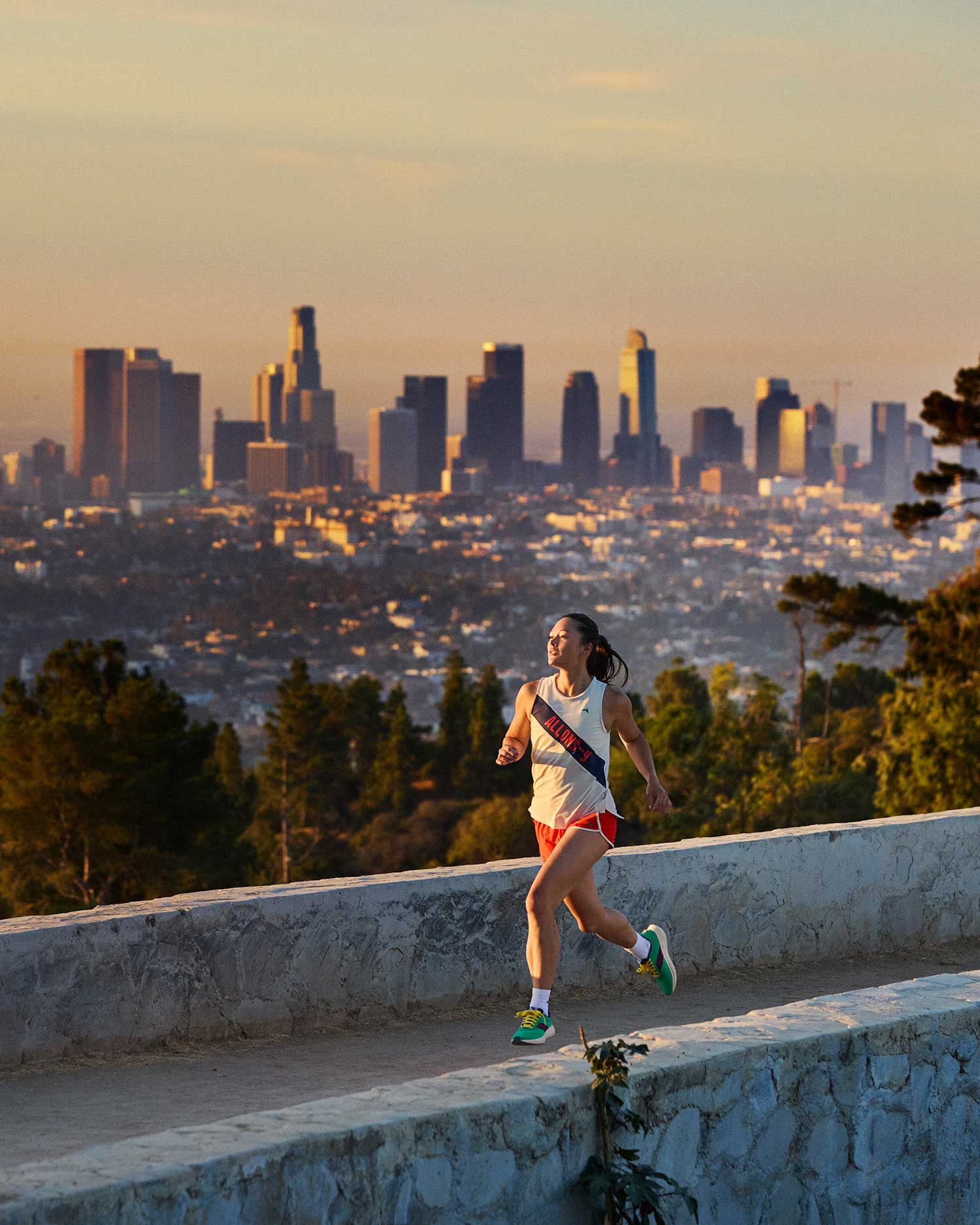 Tracksmith-Singlet_Emi_1.jpg