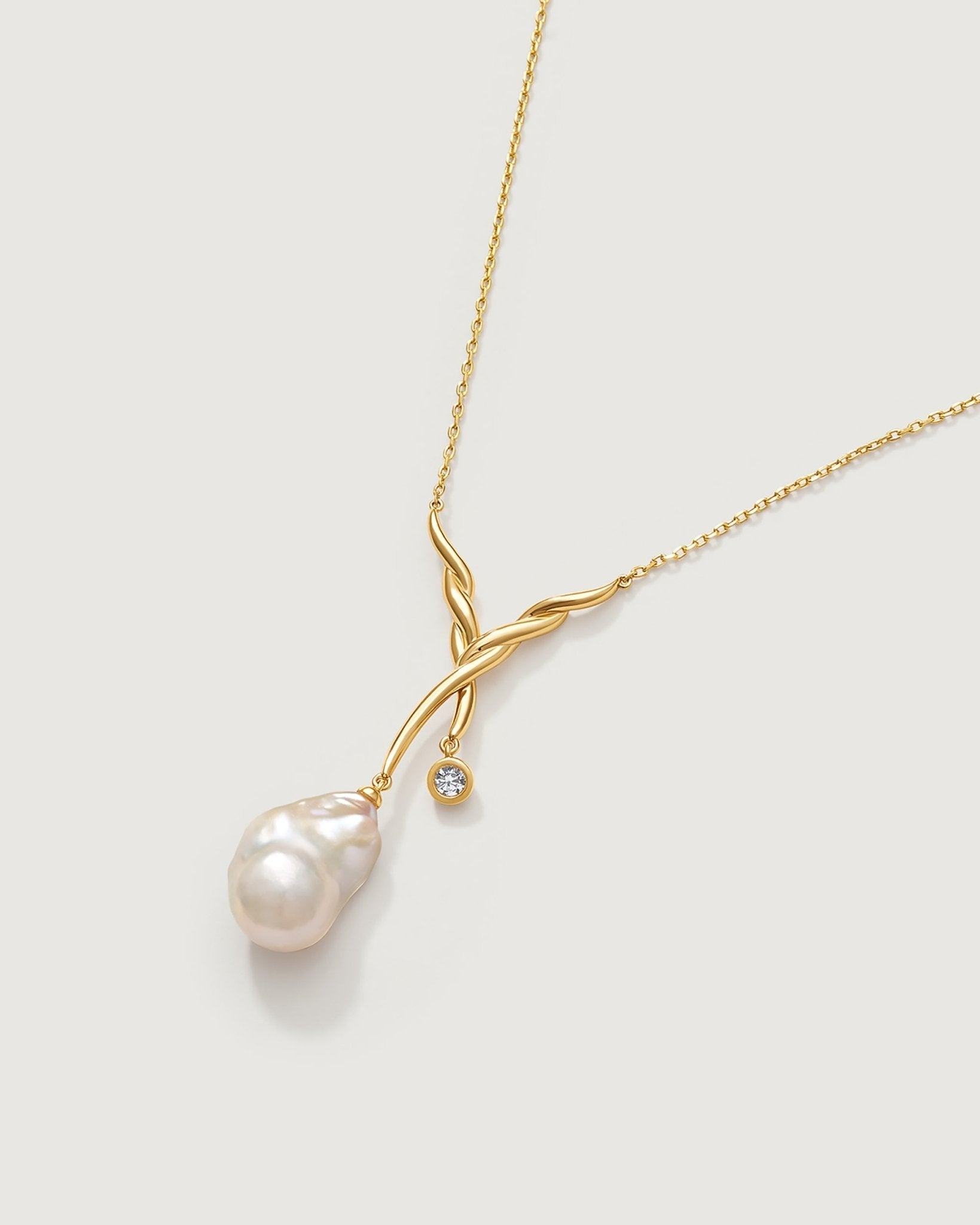 Ballet Pearl Necklace