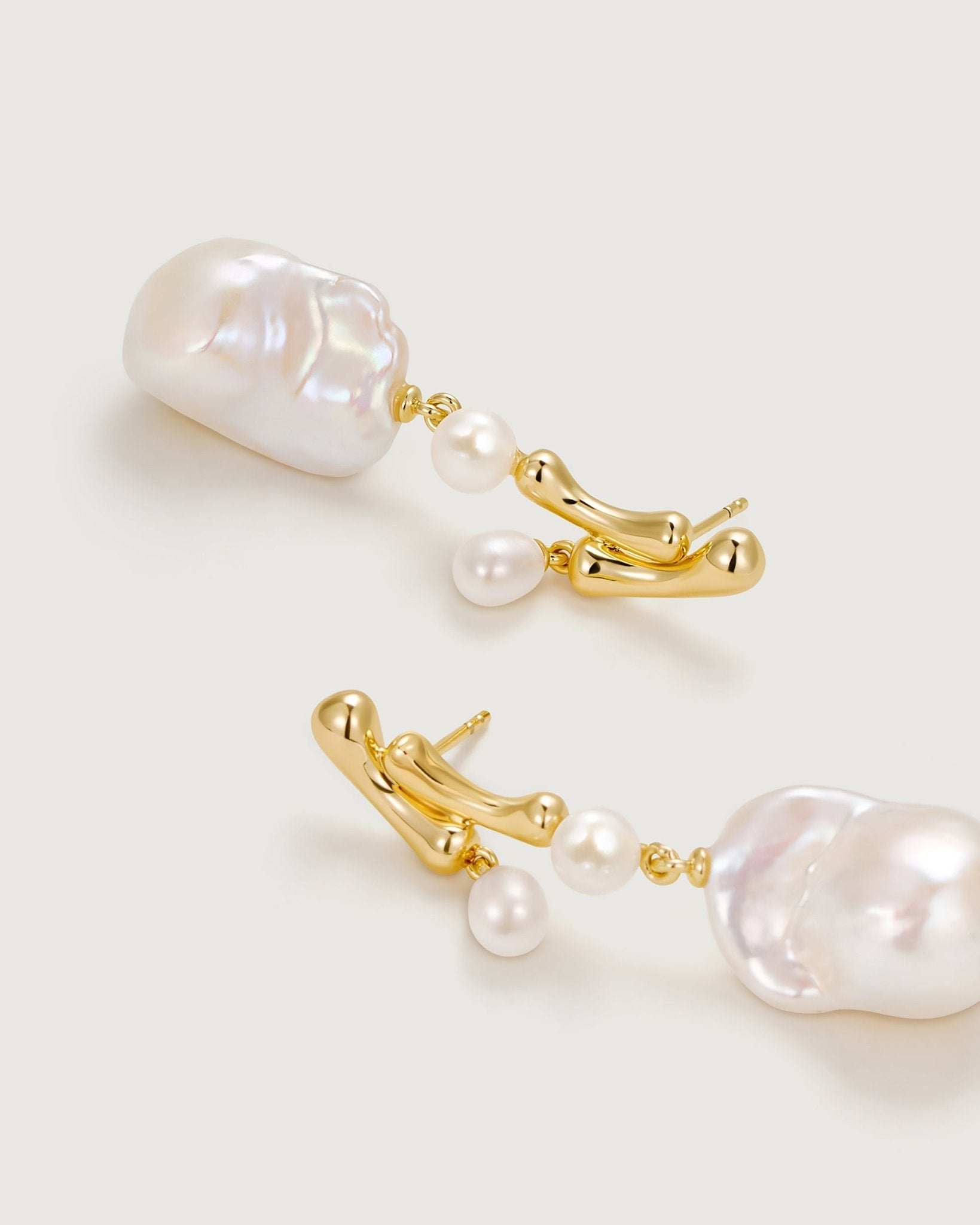 bamboo-baroque-pearl-earring-775586_085dc264-f1b6-4725-a198-7186f3277b35.jpg