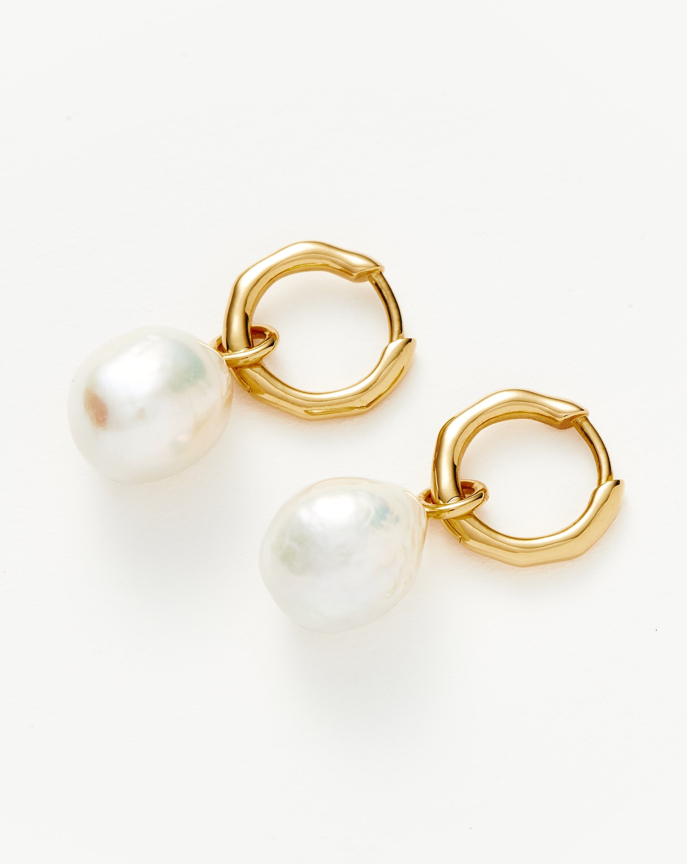 baroque-pearl-organic-drop-mini-hoop-earrings-18ct-gold-plated-vermeilpearl-earrings-missoma-630470_778a1a7b-fe35-4a36-806c-ee9cf403c1db.jpg