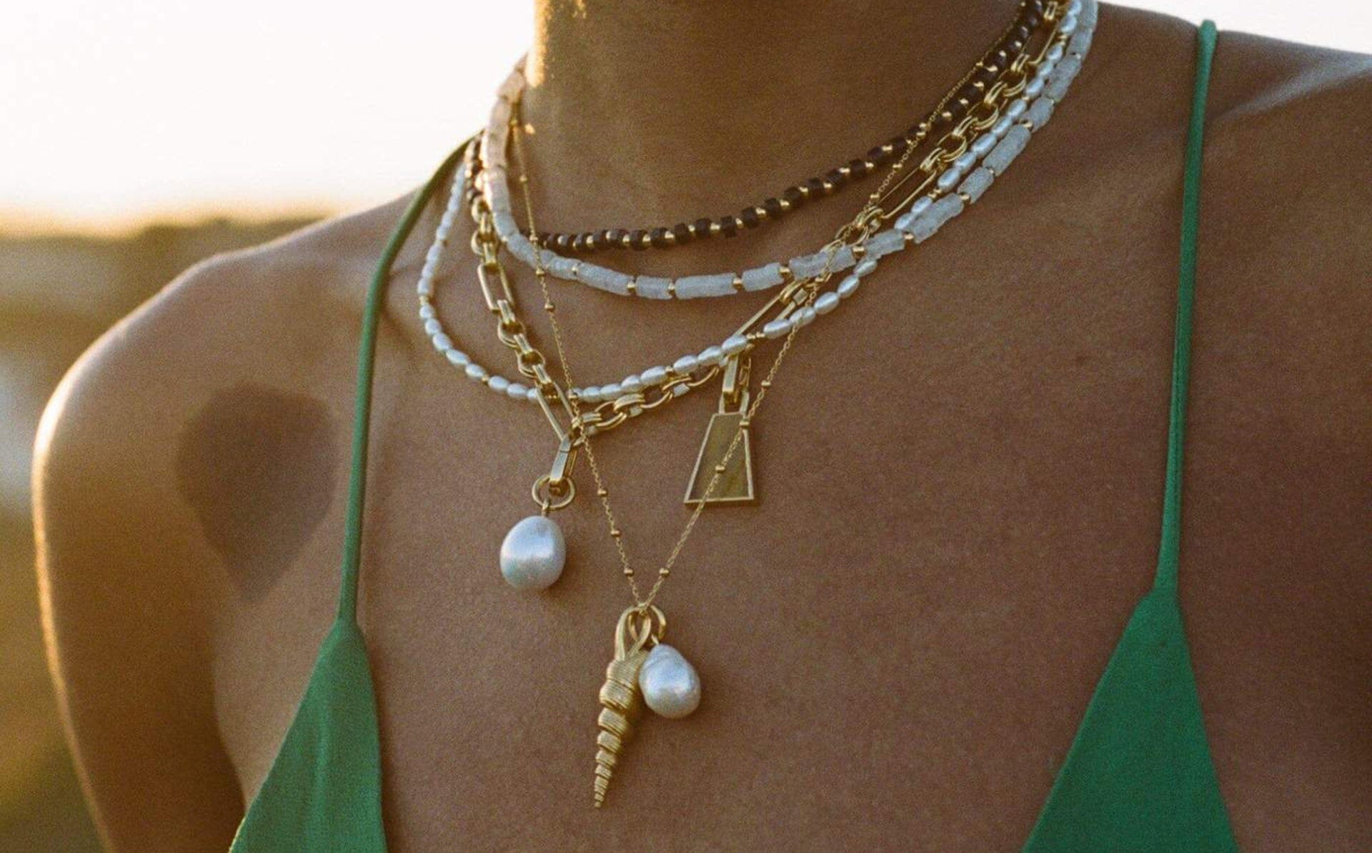 baroque-pearl-spiral-shell-pendant-necklace-18ct-gold-platedpearl-necklaces-missoma-limited-264714.jpg