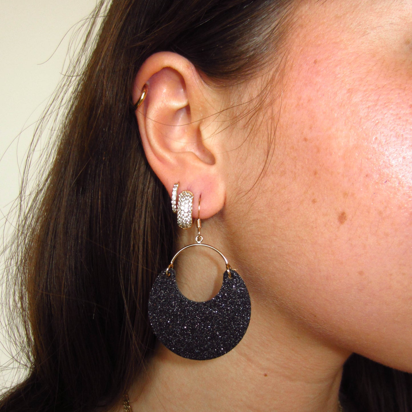 Black Sparkle Earrings with Dazzling Design