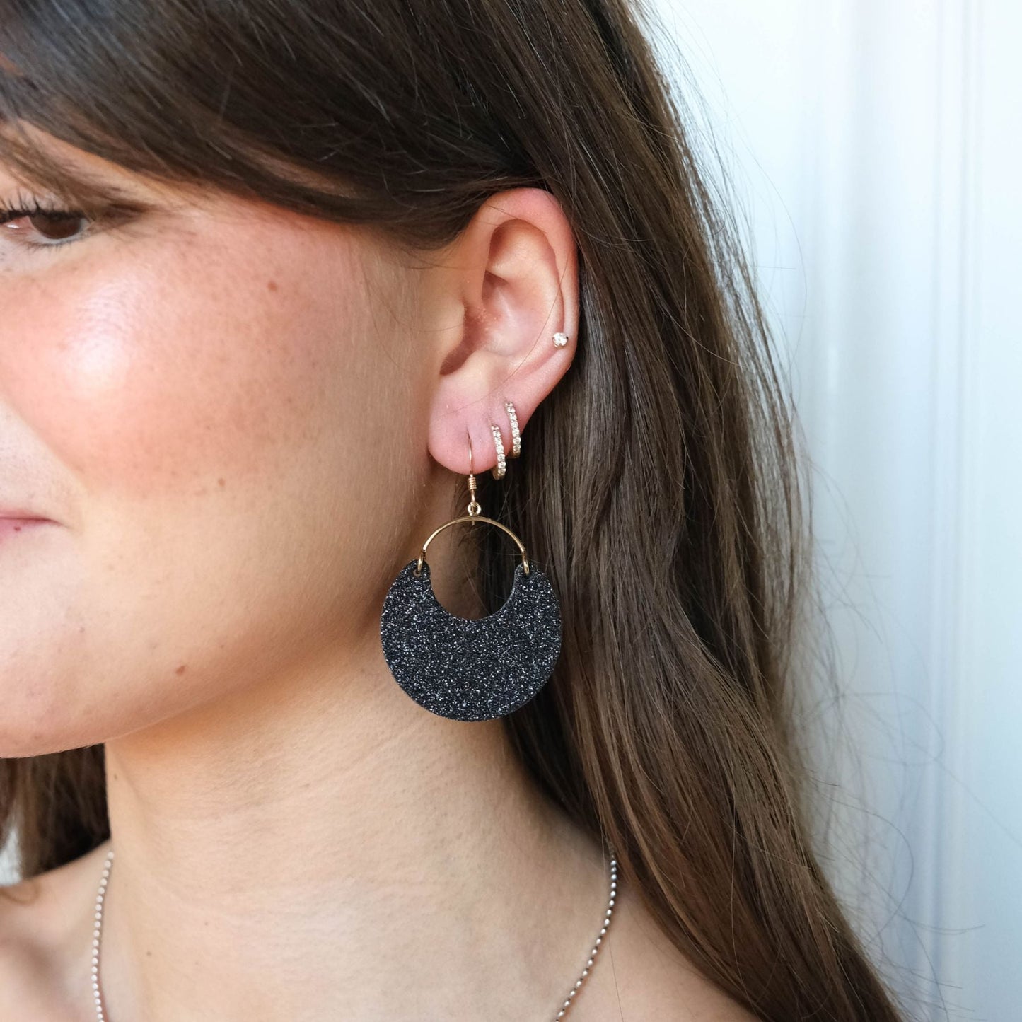 Black Sparkle Earrings with Dazzling Design