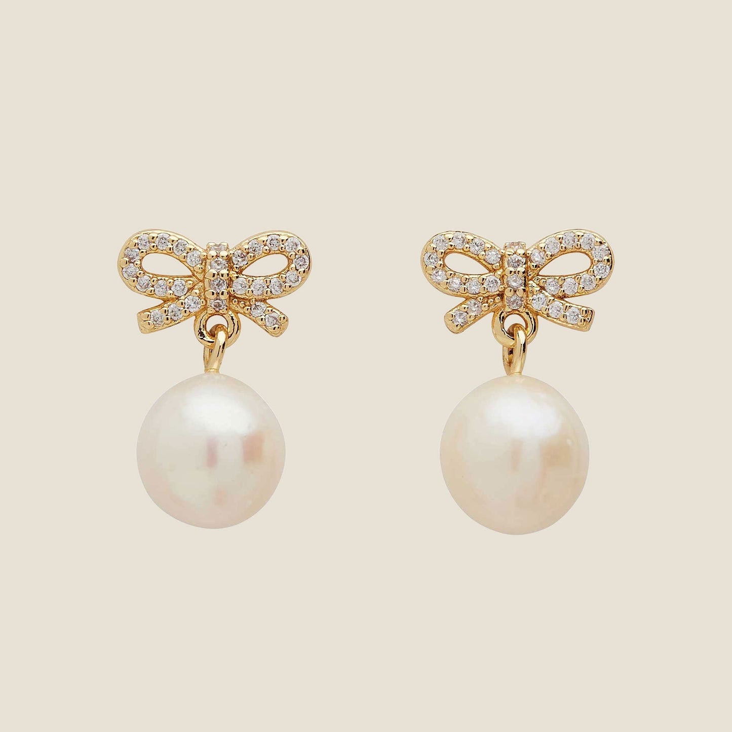 Bow Design Pearl Stud Earrings