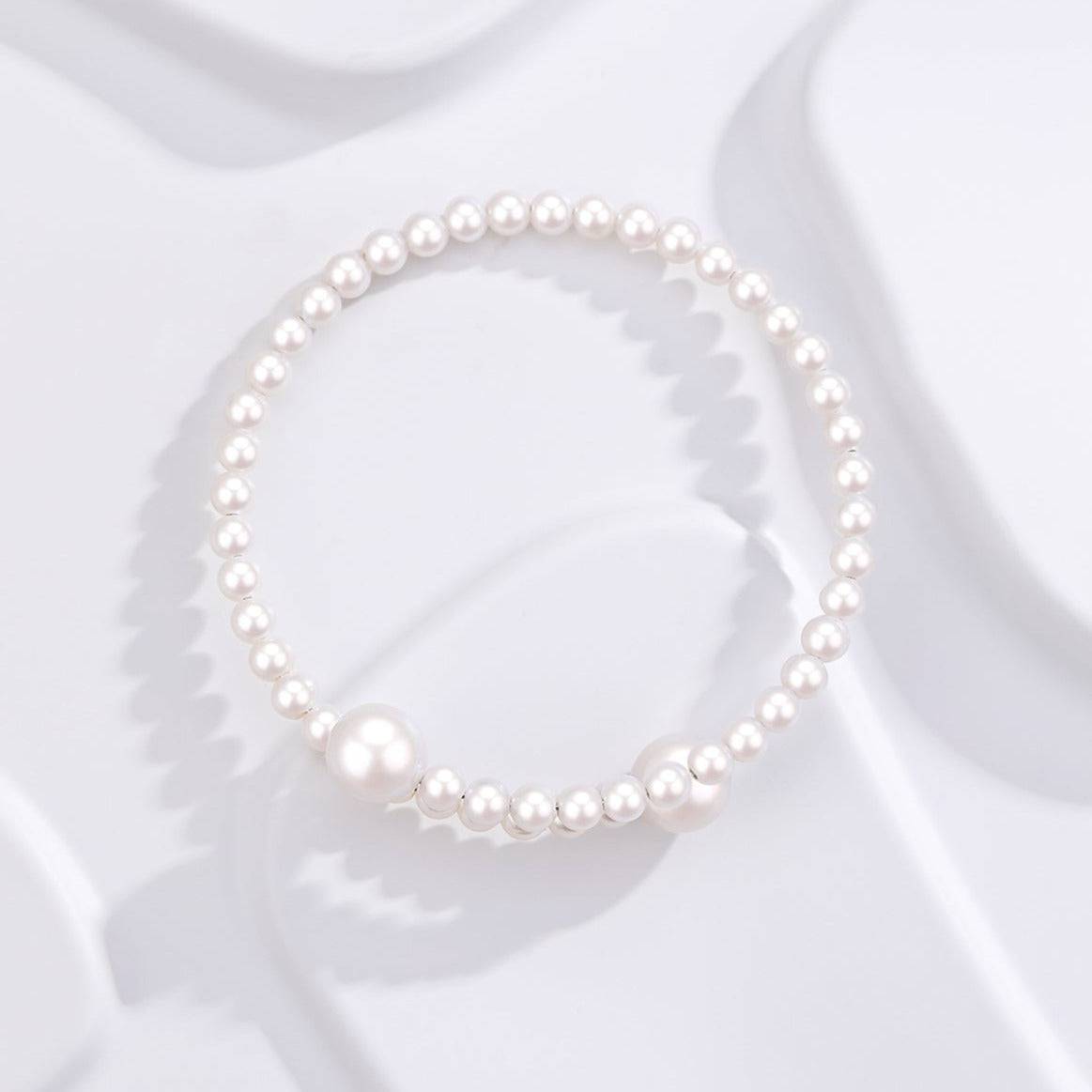 White Freshwater Pearl Bracelet with Timeless Design