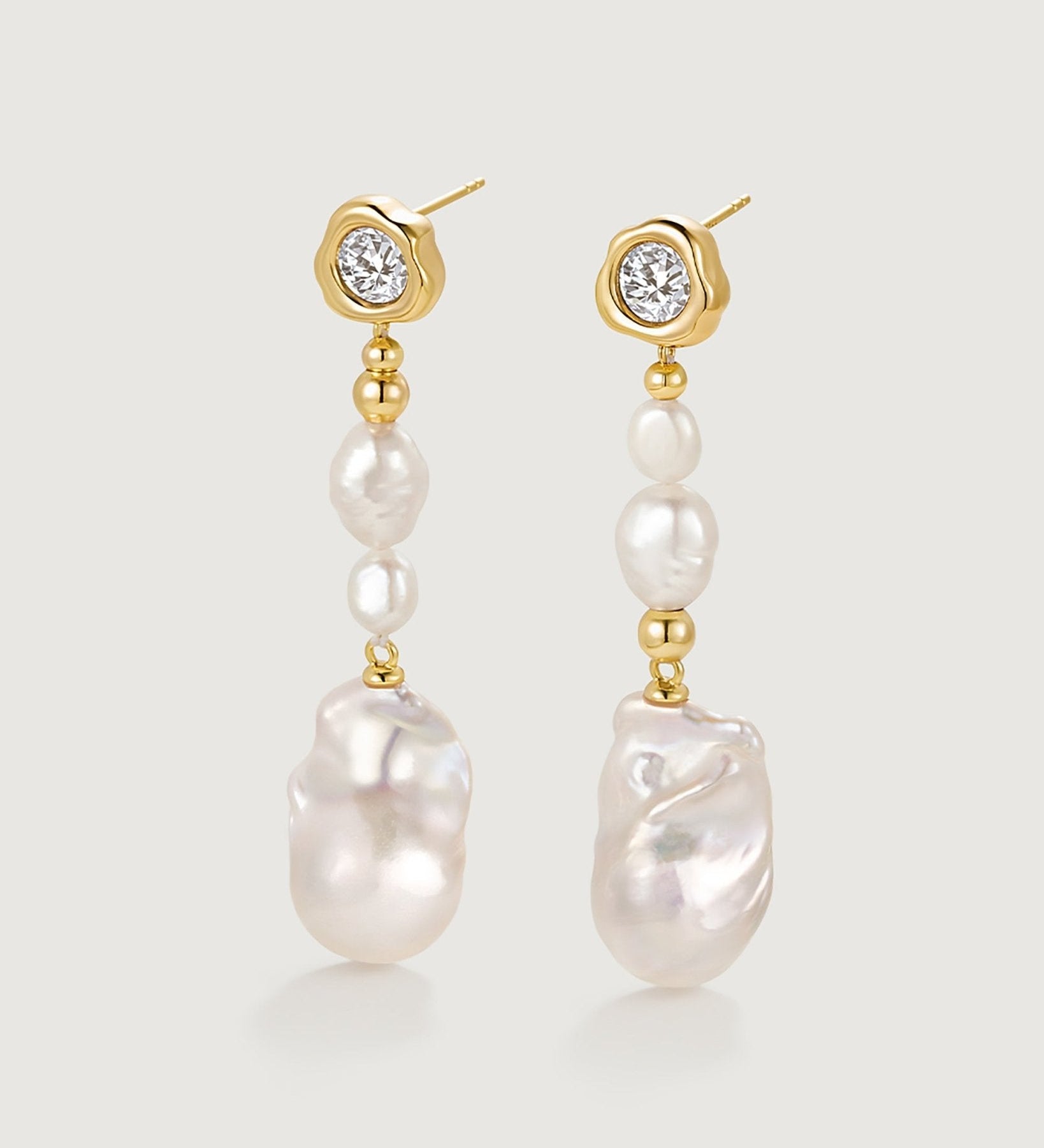 champagne-bubbles-earring-588530.jpg