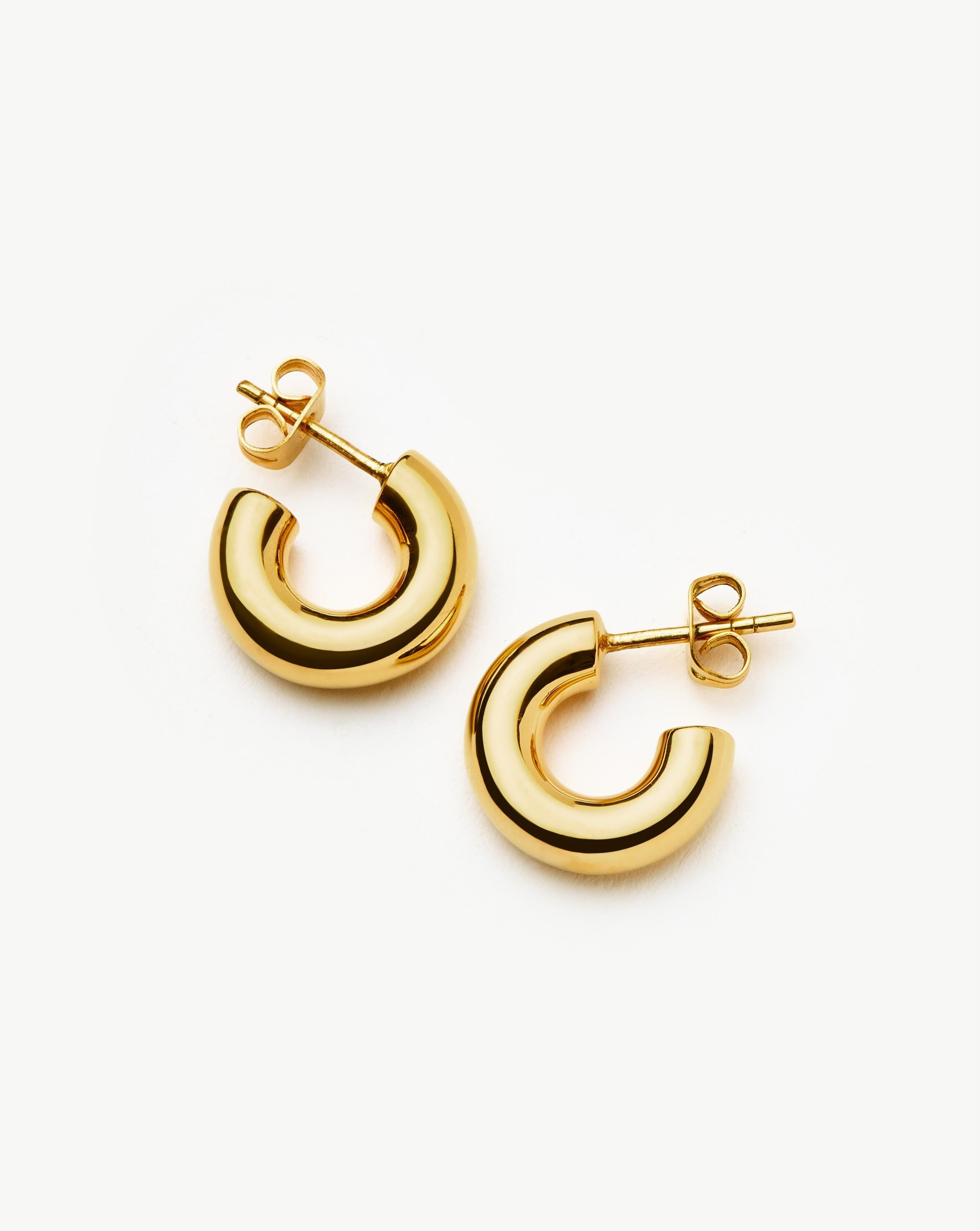 chubby-mini-hoop-earrings-18ct-gold-vermeil-earrings-missoma-610302_1140102f-78d3-4f19-898c-82b048a0a3ef.jpg