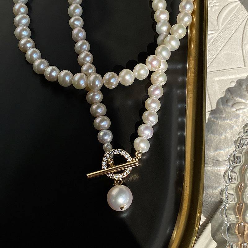 Freshwater Pearl Collar Pendant Necklace in Fashion Style