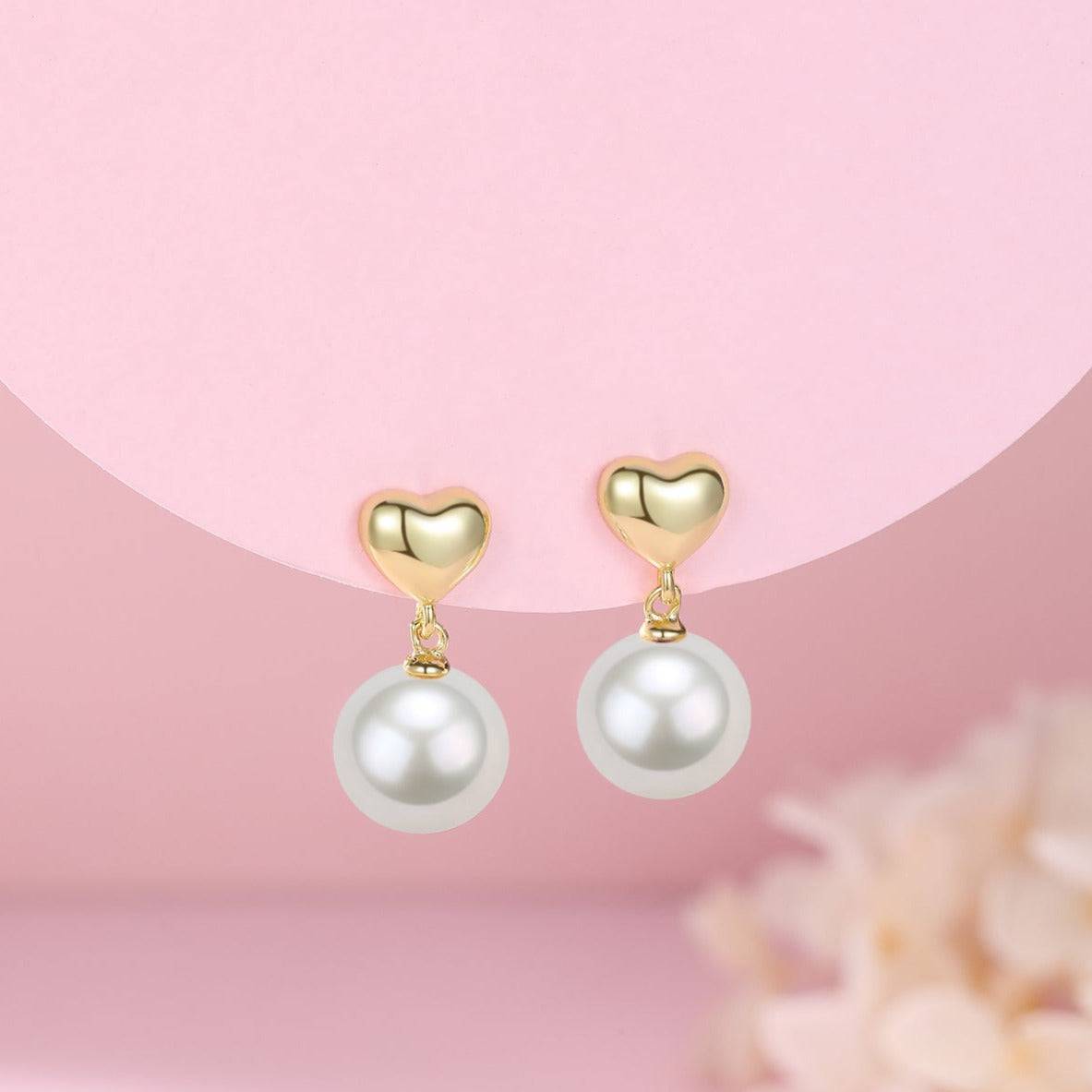 Freshwater Pearl Heart Stud Earrings in 10-11mm Size