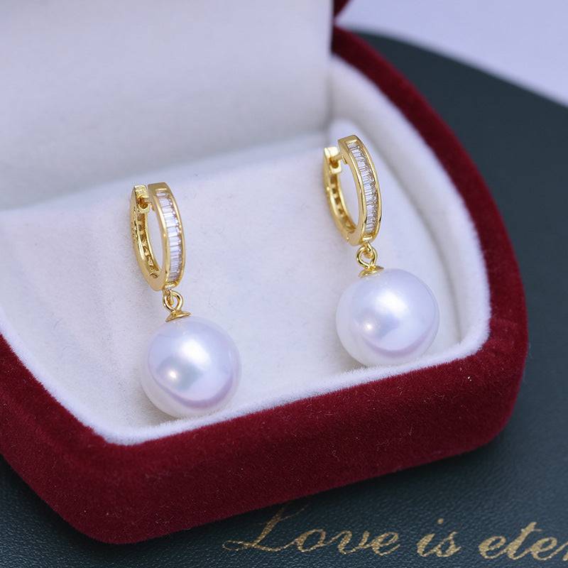 Freshwater Pearl and Zirconia Earrings in Elegant Design