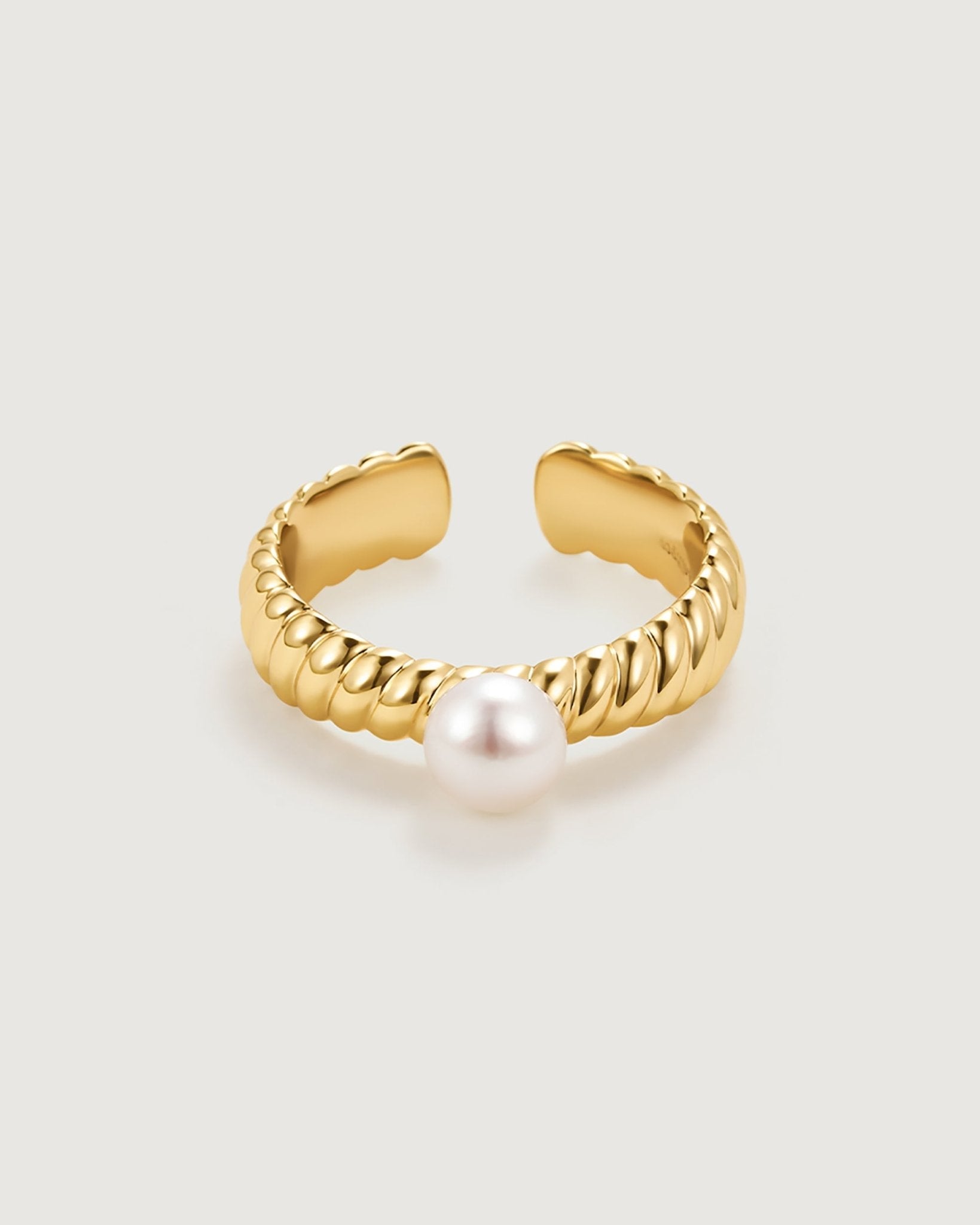 echo-pearl-ring-688315_c0a096ee-084f-44fc-88fb-aea4cf88e42b.jpg