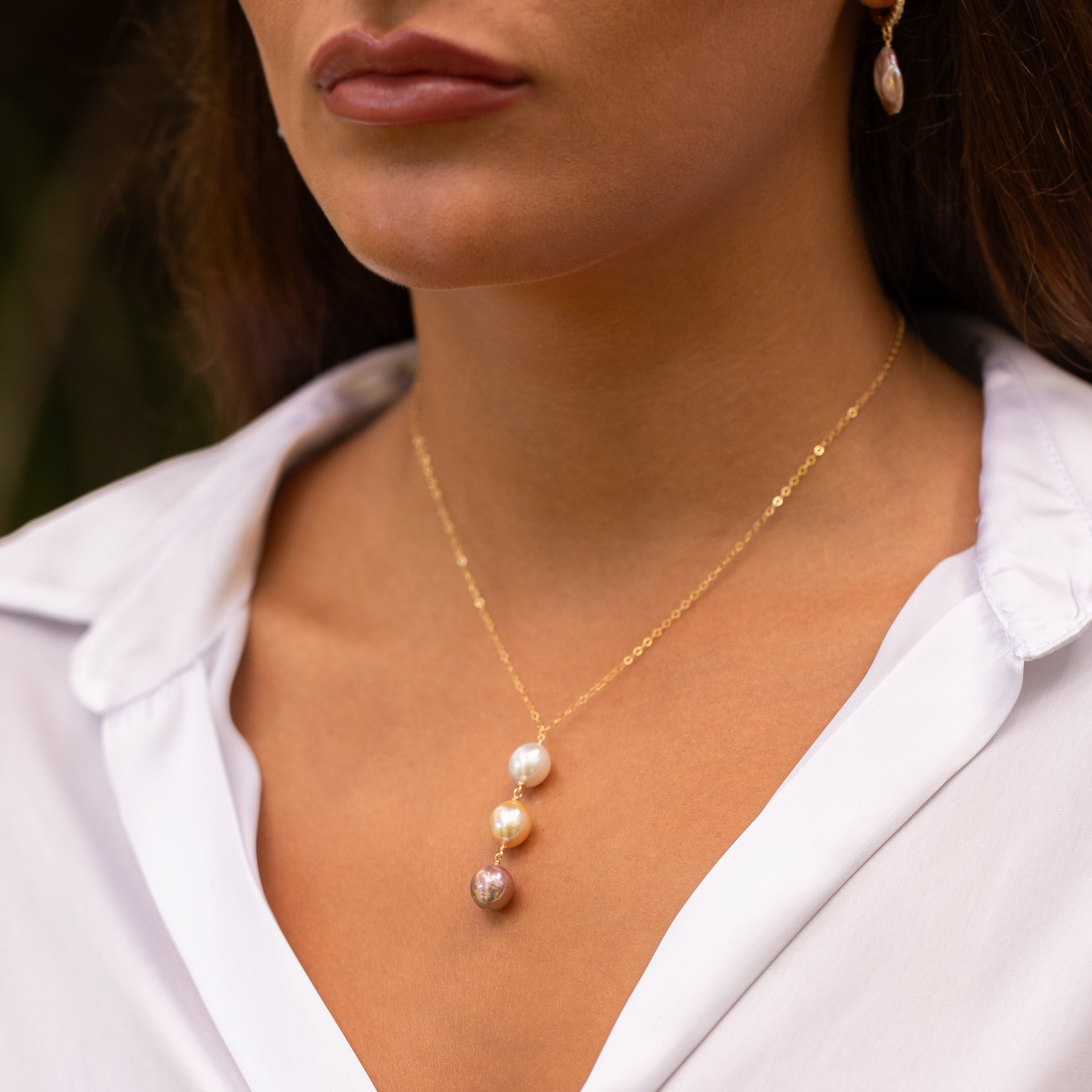 Lana'i Ekolu Y Pearl Necklace