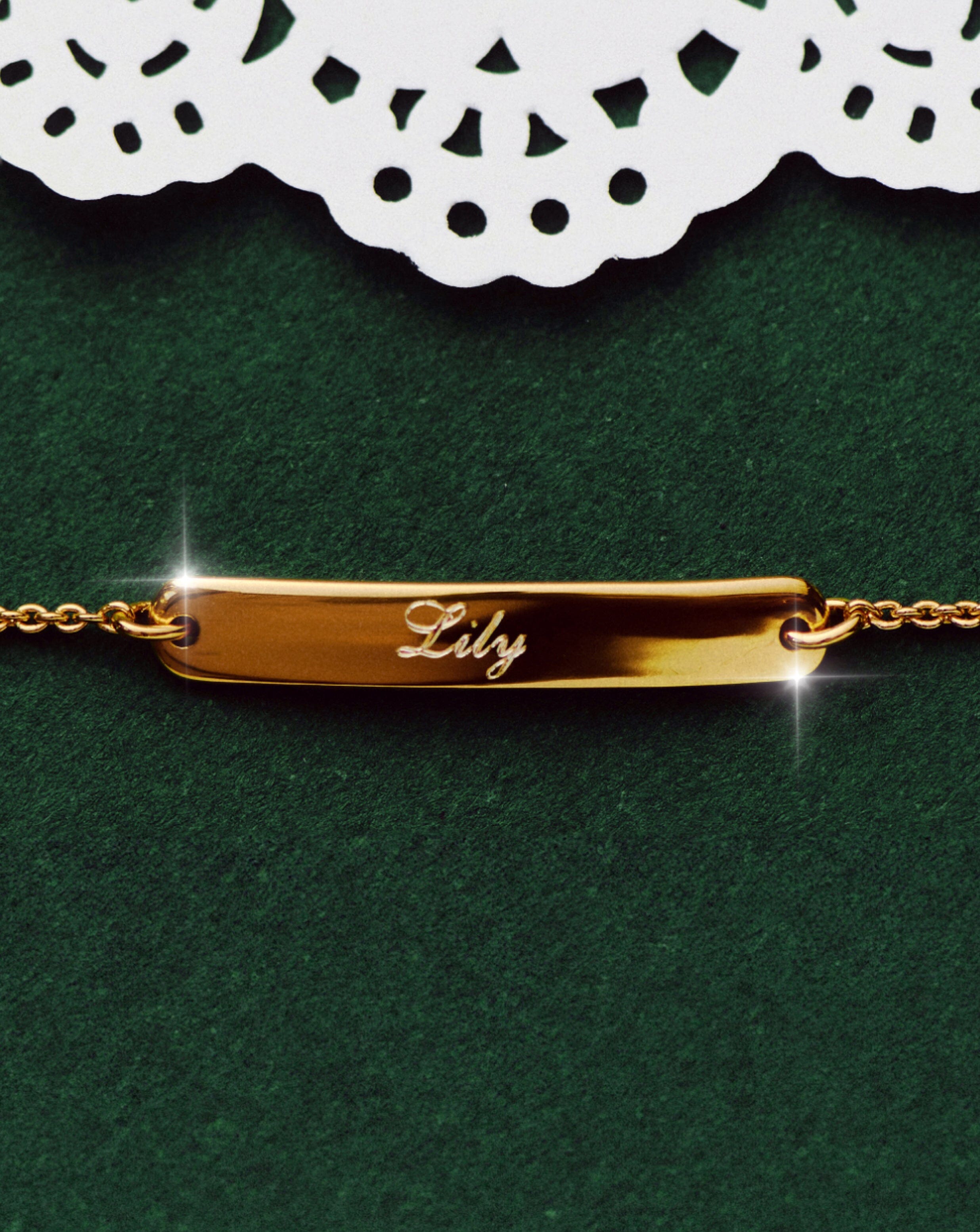 engravable-bar-chain-bracelet-18k-gold-vermeil-bracelets-missoma-713523.jpg