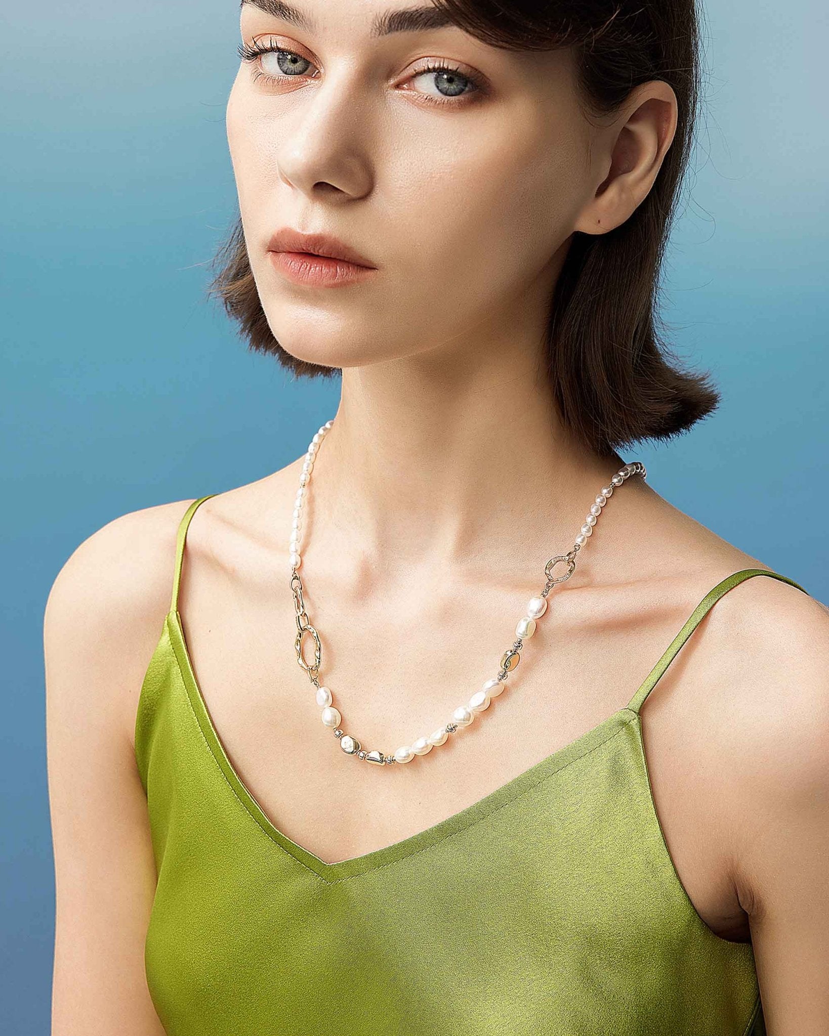 ever-changing-baroque-pearl-necklace-723802_b7b4ead6-cfc6-4cf1-b790-ccd935889bbf.jpg