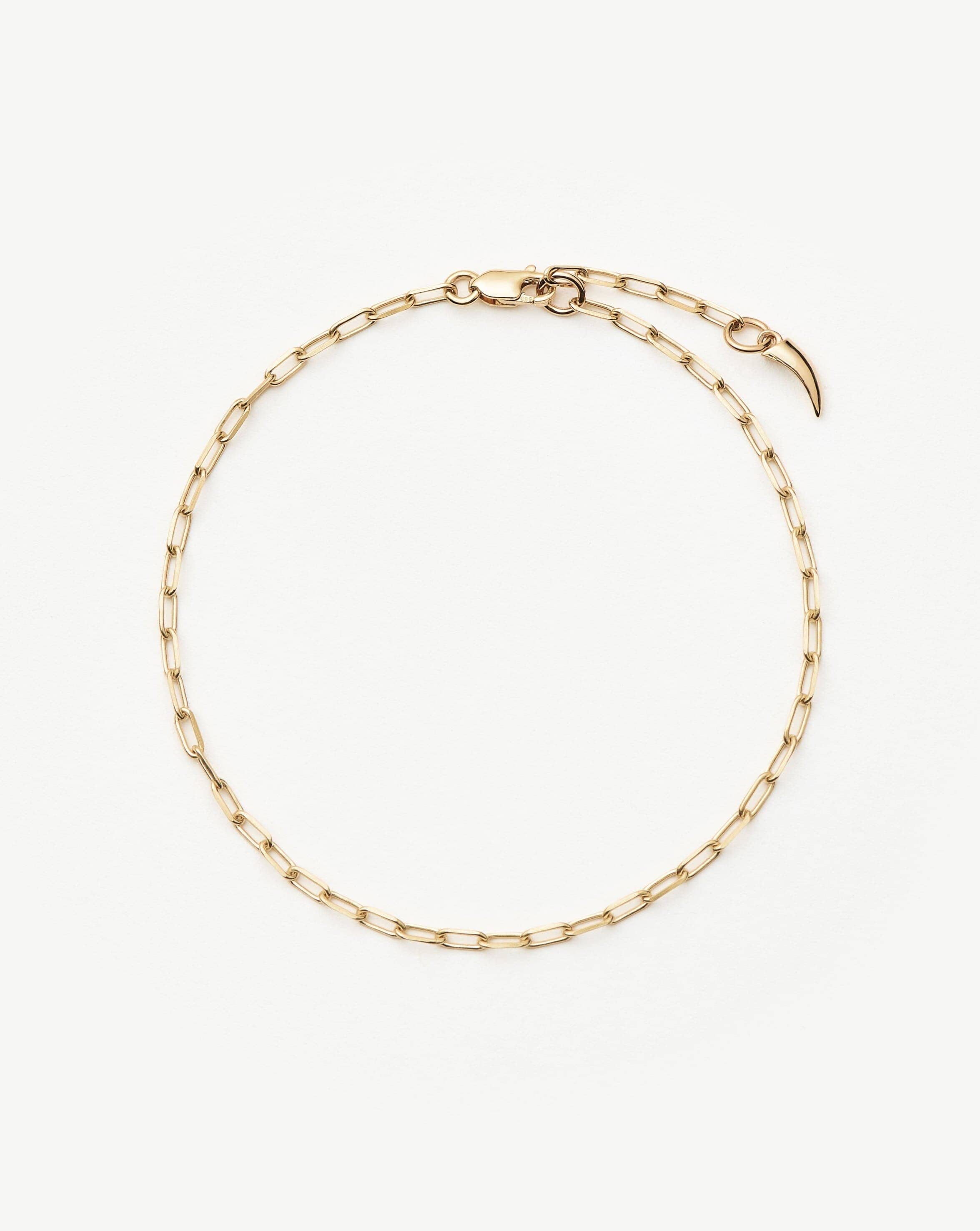 fine-classic-paperclip-chain-bracelet-14k-solid-gold-bracelets-missoma-775009_072a305e-d612-49de-950e-6f6a4487de20.jpg