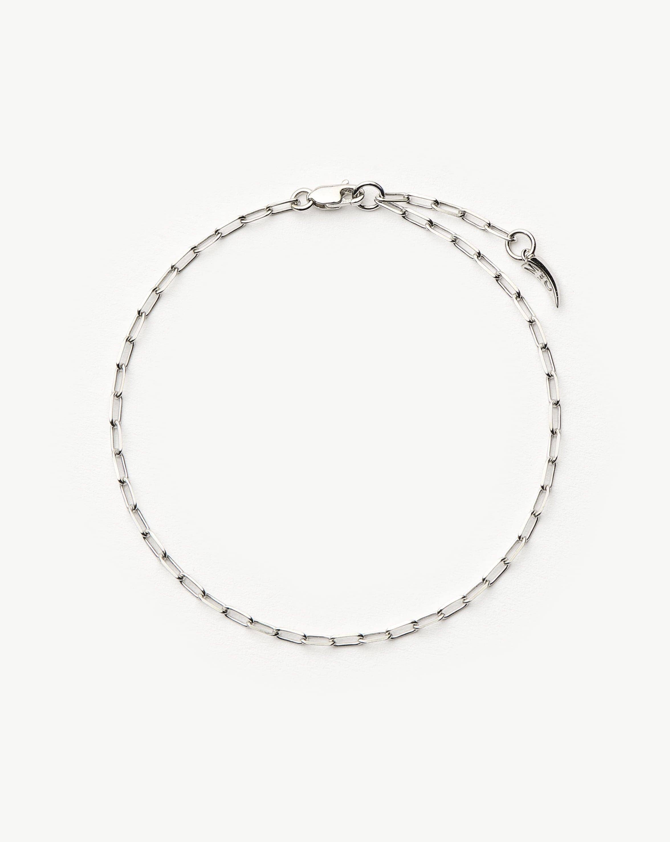 fine-classic-paperclip-chain-bracelet-14k-solid-white-gold-bracelets-missoma-565955_32a929b3-aeff-4b5e-a03b-6d0b227da0e0.jpg