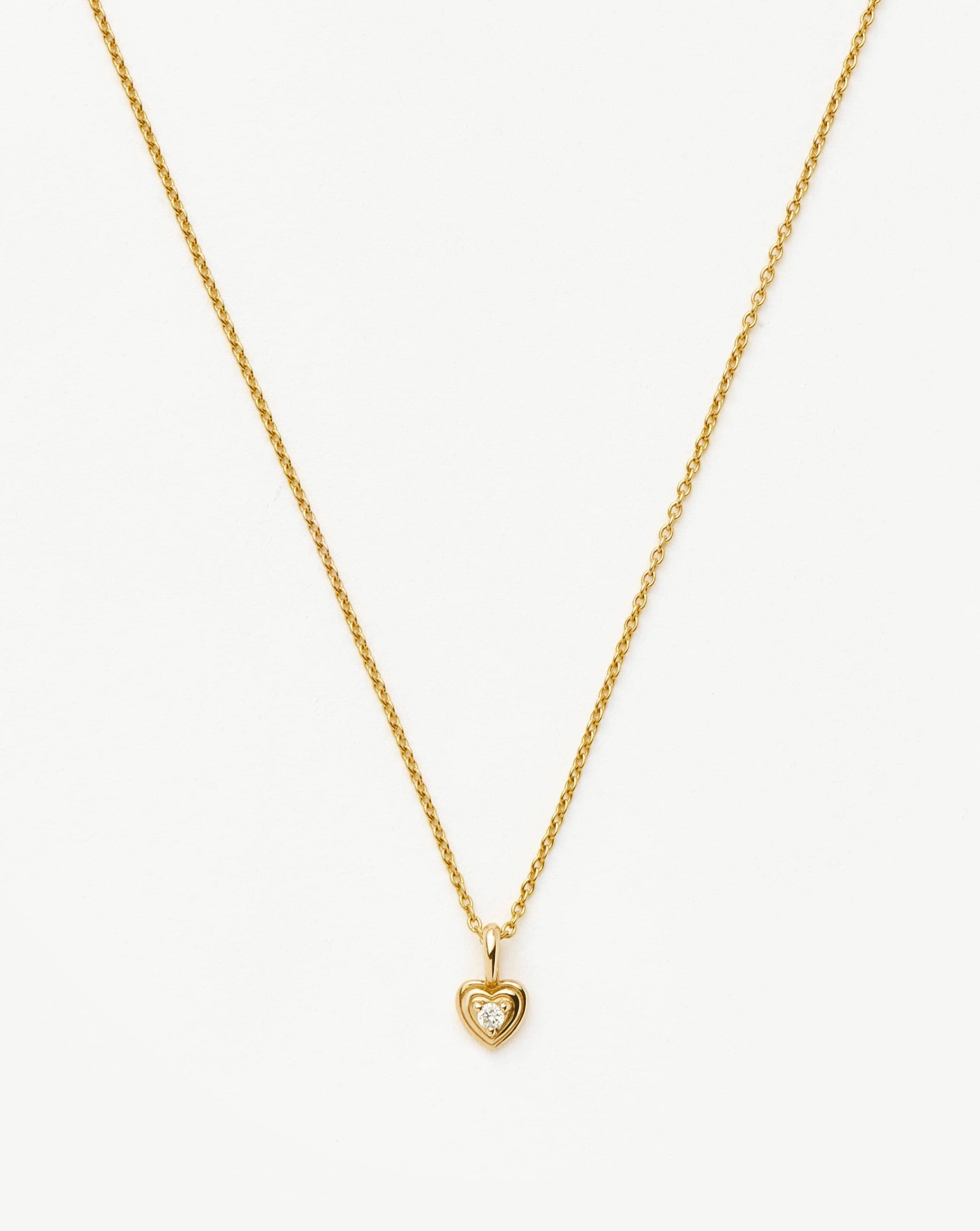 fine-diamond-heart-mini-pendant-necklace-14k-solid-golddiamond-necklaces-missoma-268396_59b993a9-e203-437e-b8d0-e64a0a4e61d9.jpg