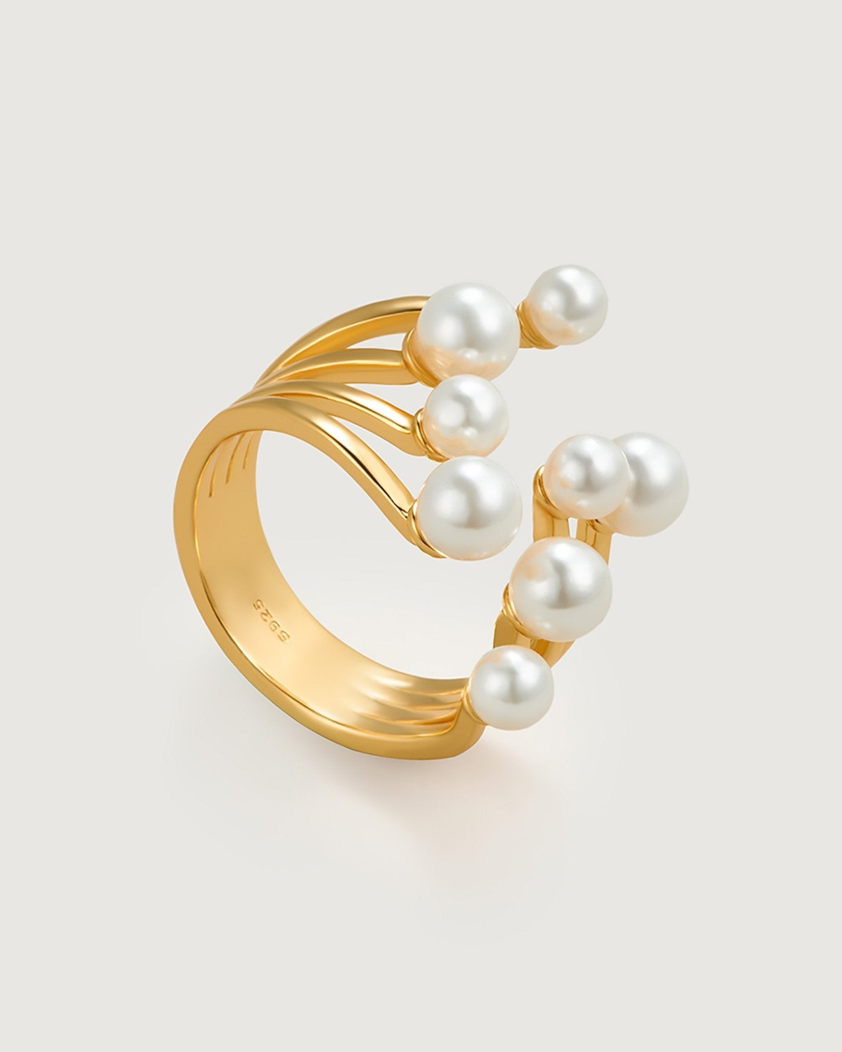 Flowing Light Pearl Ring