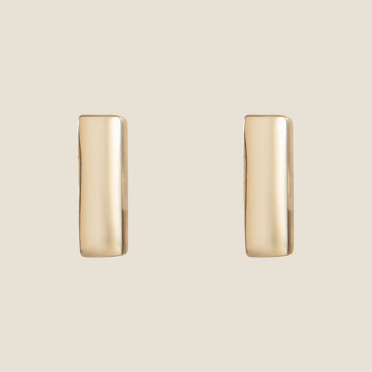 Gold Bar Stud Earrings in Elegant Design