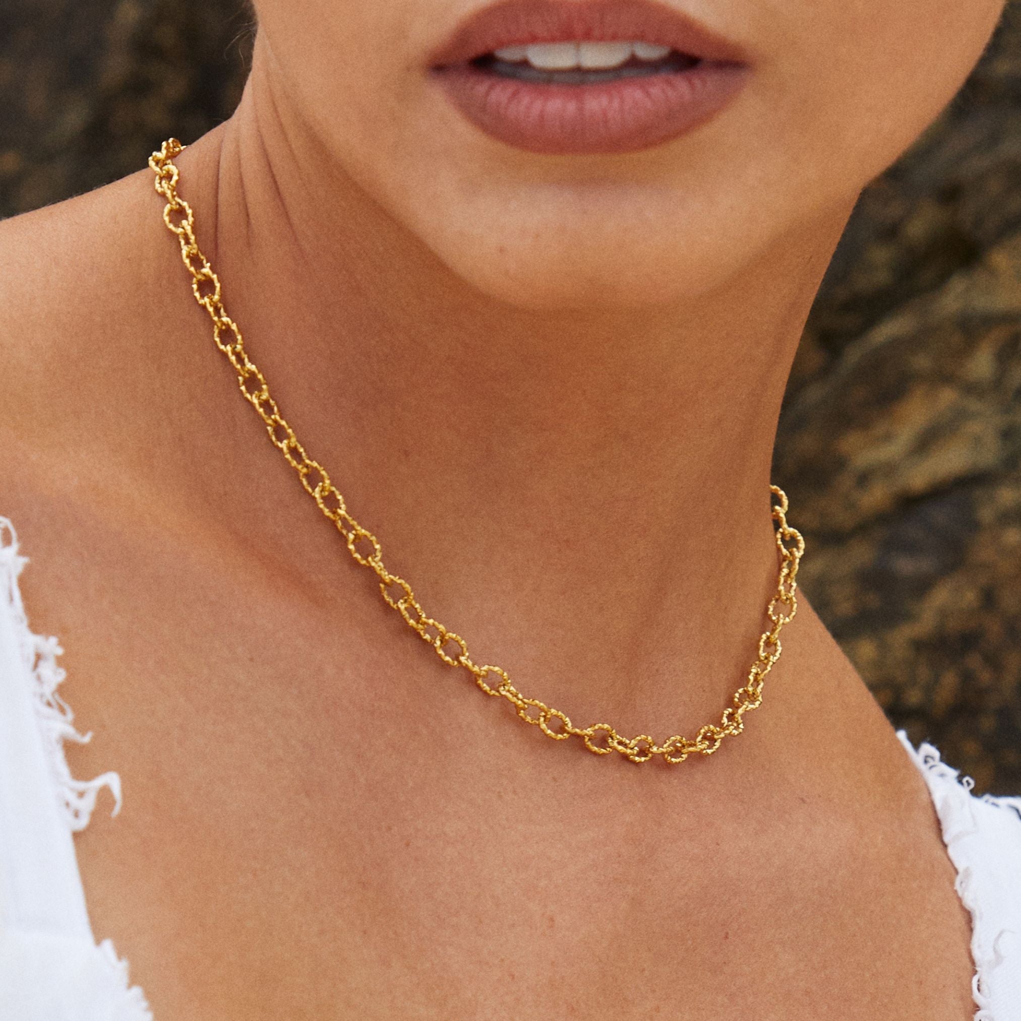 gold-hammered-choker.jpg