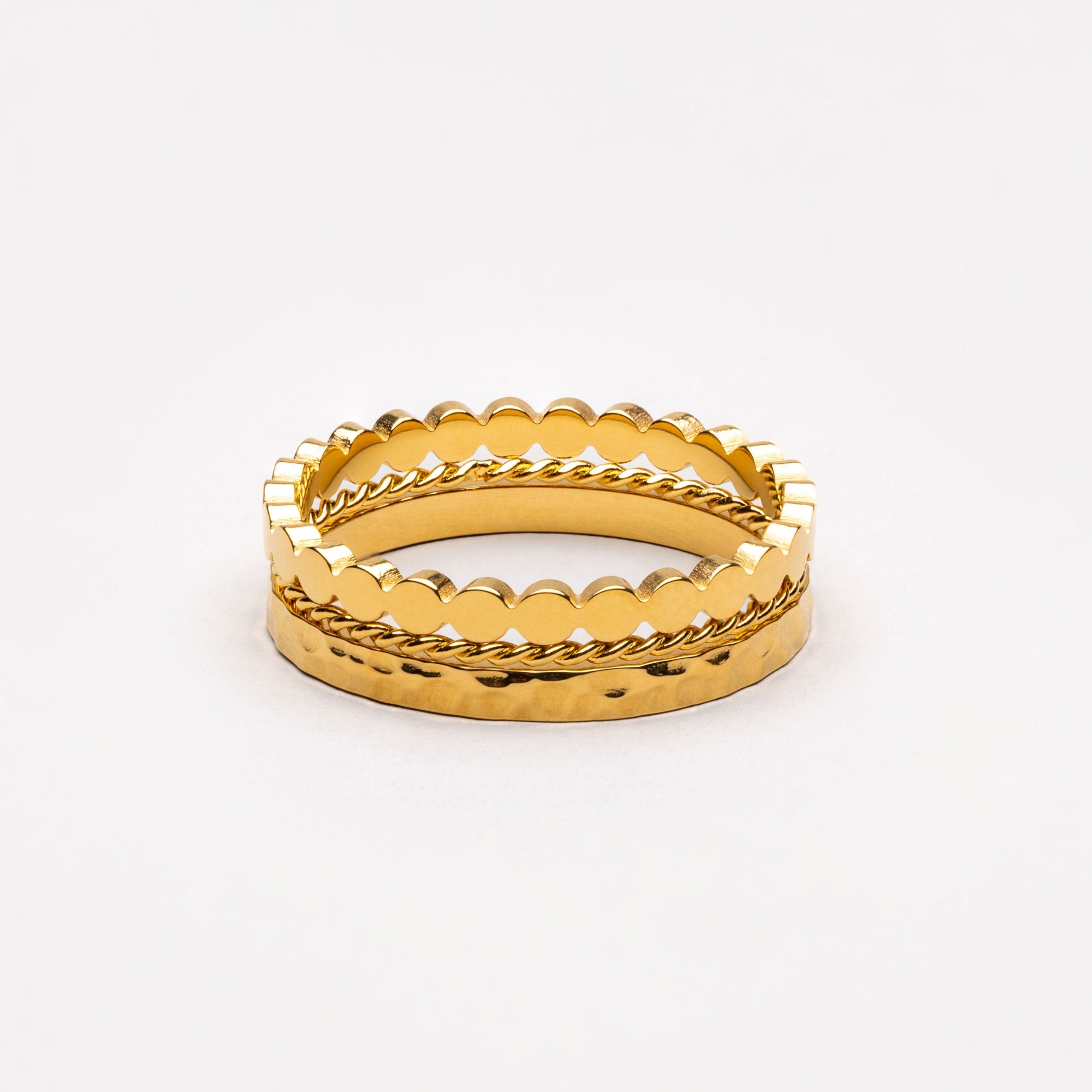 gold-rings-set_1.jpg