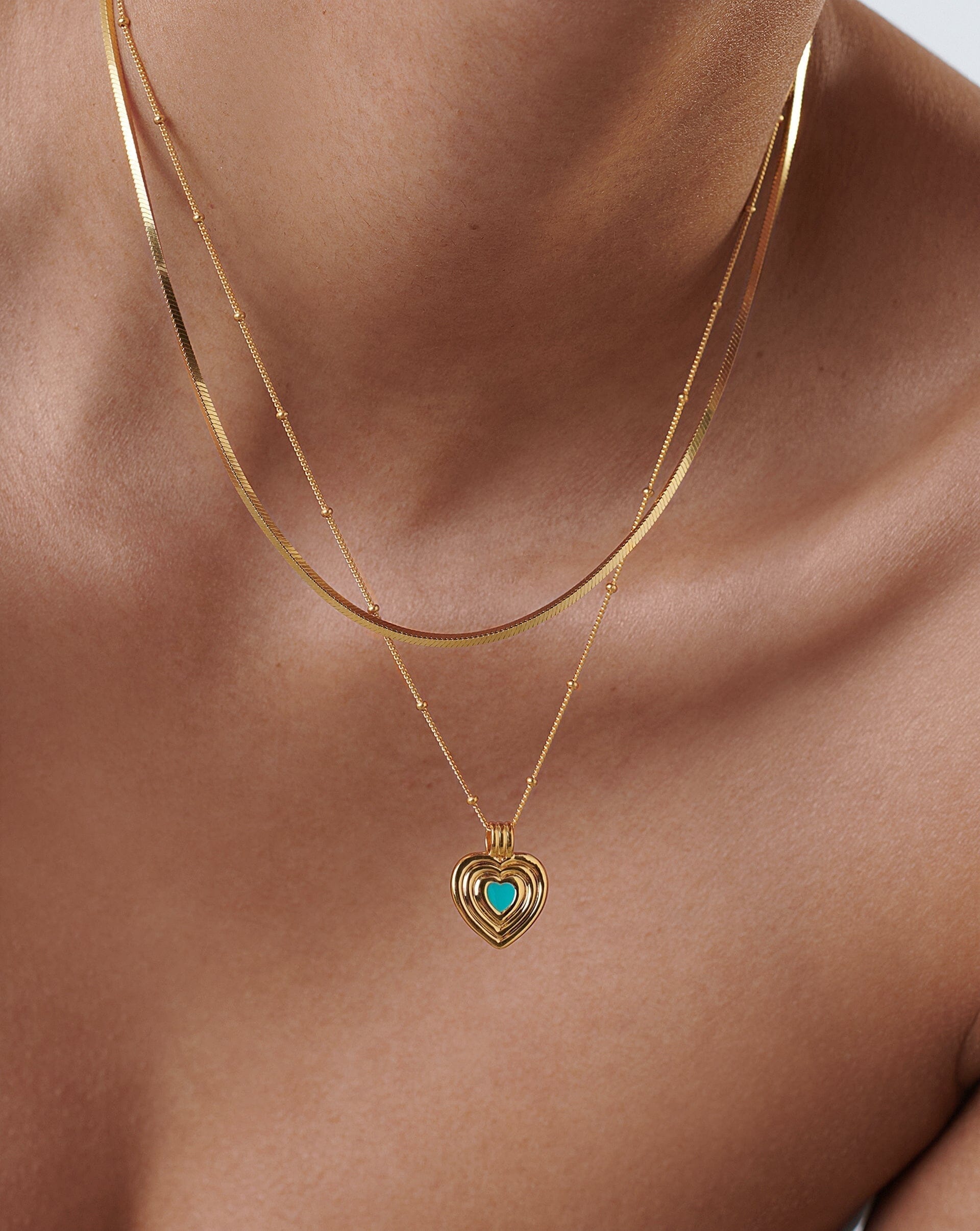 good-vibes-engravable-enamel-heart-pendant-necklace-18ct-gold-plated-vermeilaqua-necklaces-missoma-662536.jpg