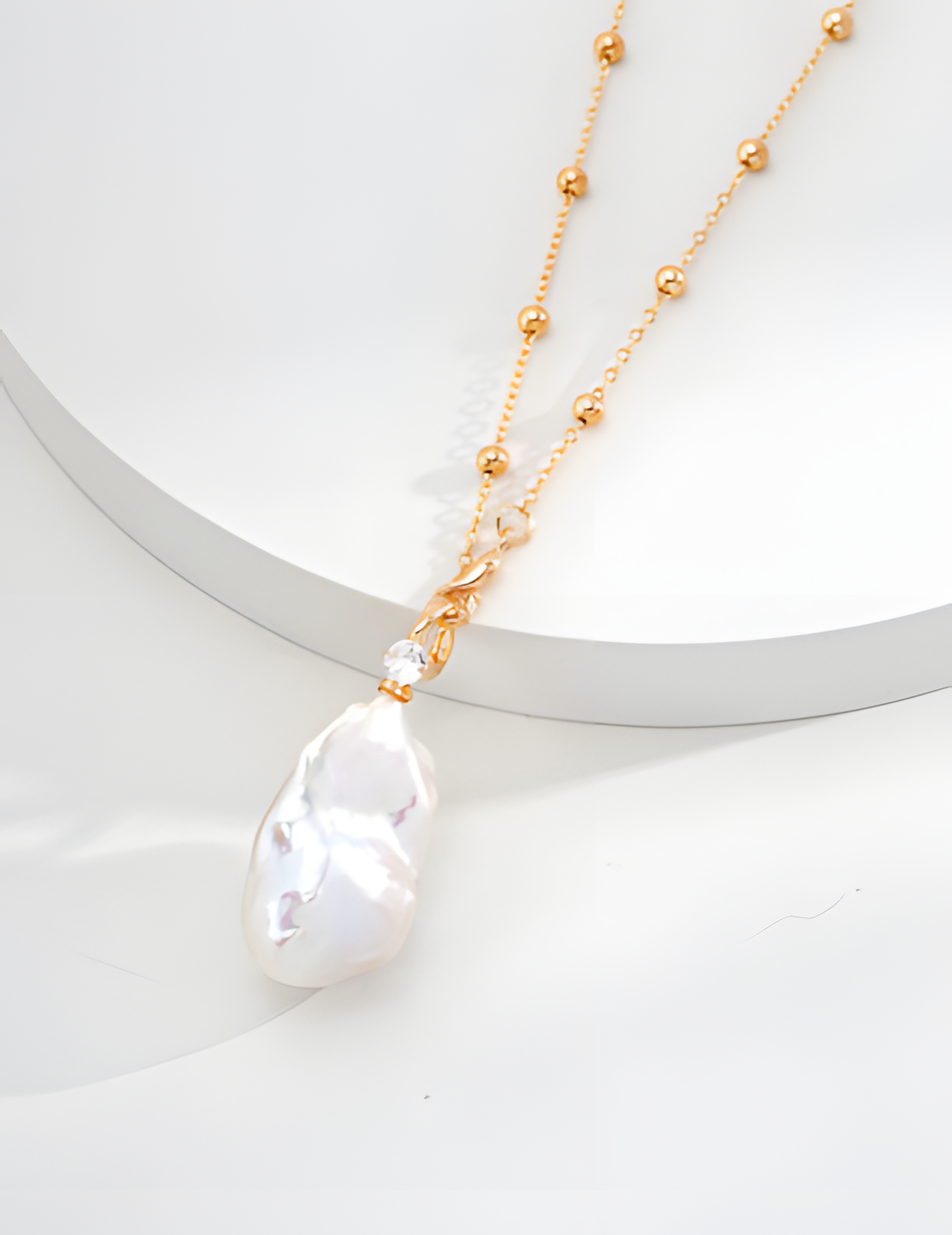 Silver Pearl and Zircon Necklace 1