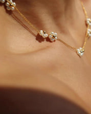 Dainty Flower Pearl Necklace