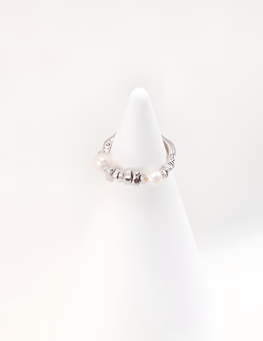 Silver Pearl Ring 1