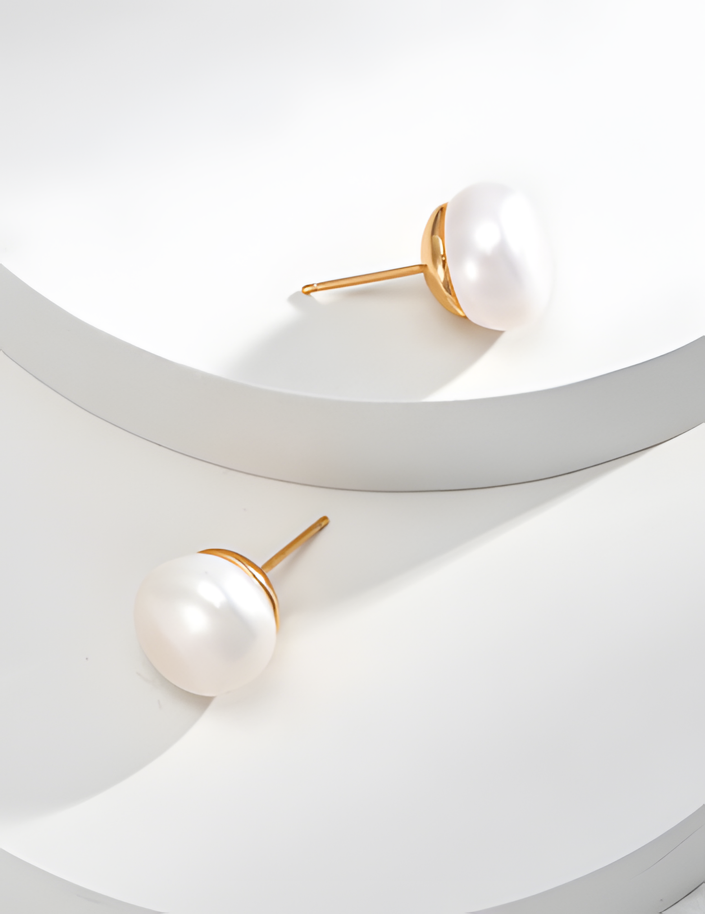 Silver Pearl Earrings with Flat Round Design 1