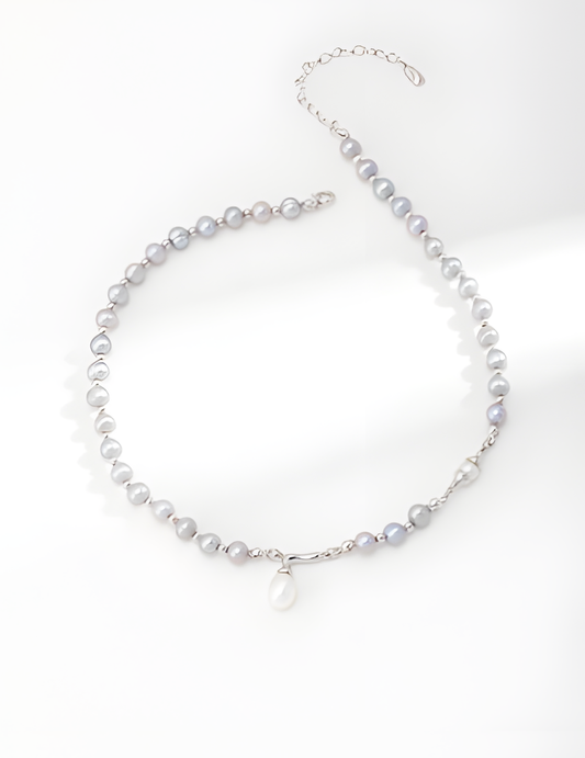 Pearl and Silver Pendant Necklace 1