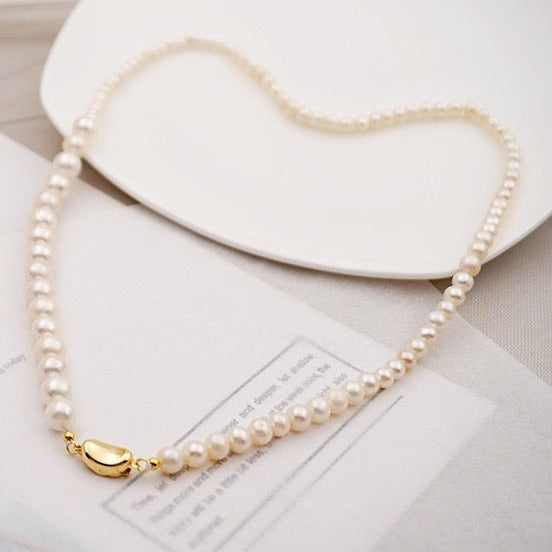 Elegant Long Gradual Pearls Necklace