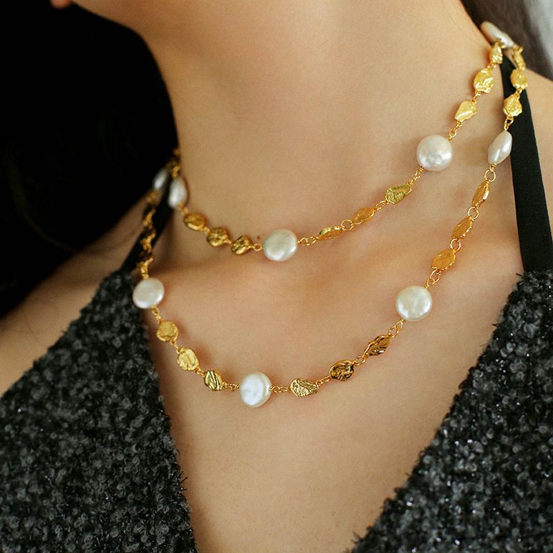 Irregular Gold Coin and Pearl Drop Necklace